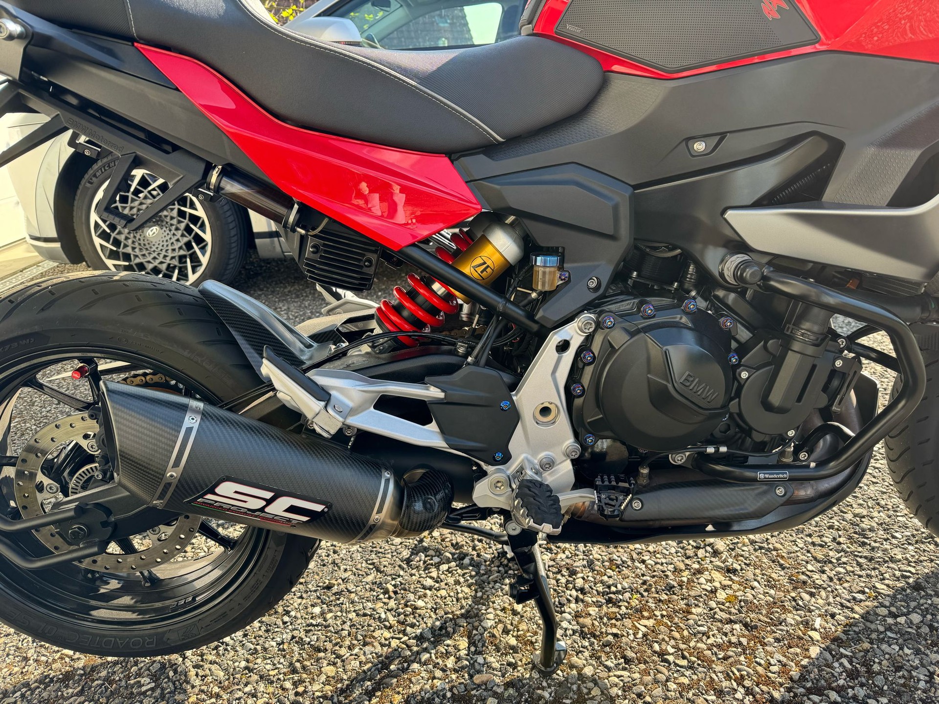 BMW F 900 XR A2 ABS-image-6