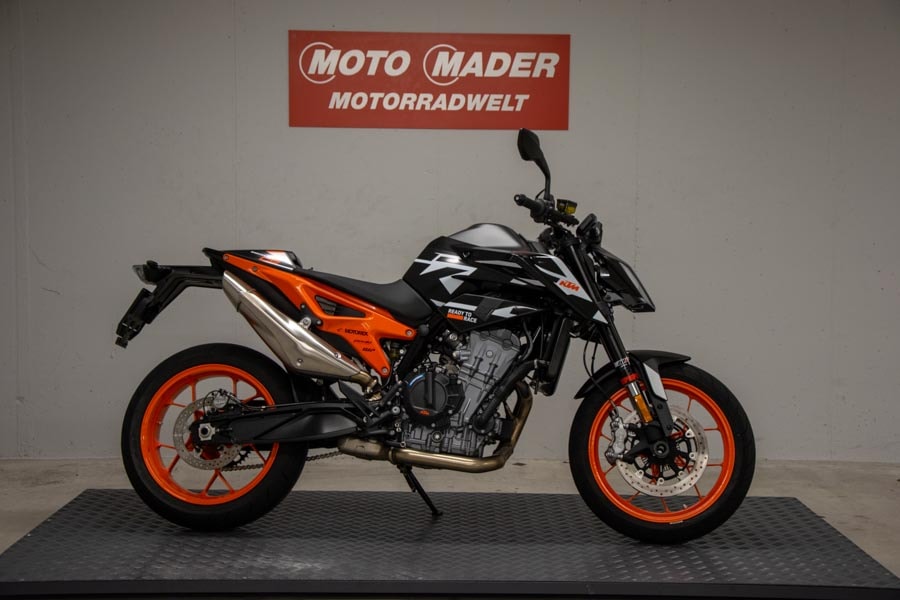 KTM 890 Duke GP-showroom-element-1