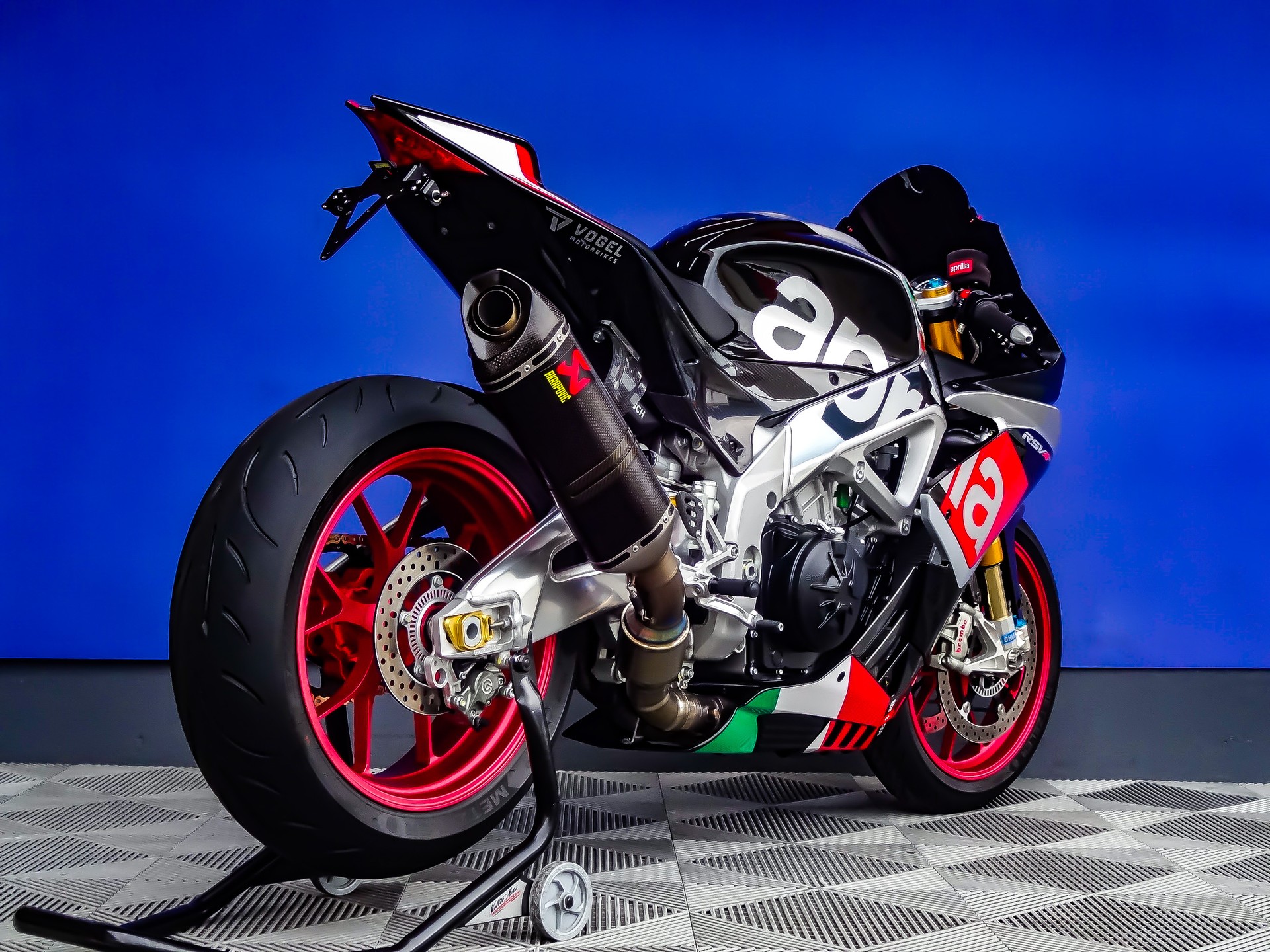 Motorcycle Vendo Aprilia Rsv Aprilia Rsv4 Factory Concessionaria