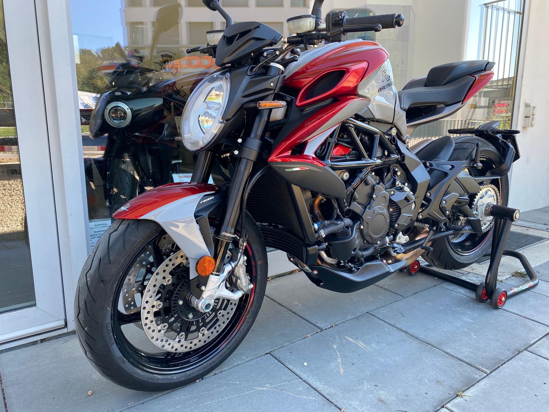 MV AGUSTA B3 Brutale 800 RR ABS-showroom-element-3