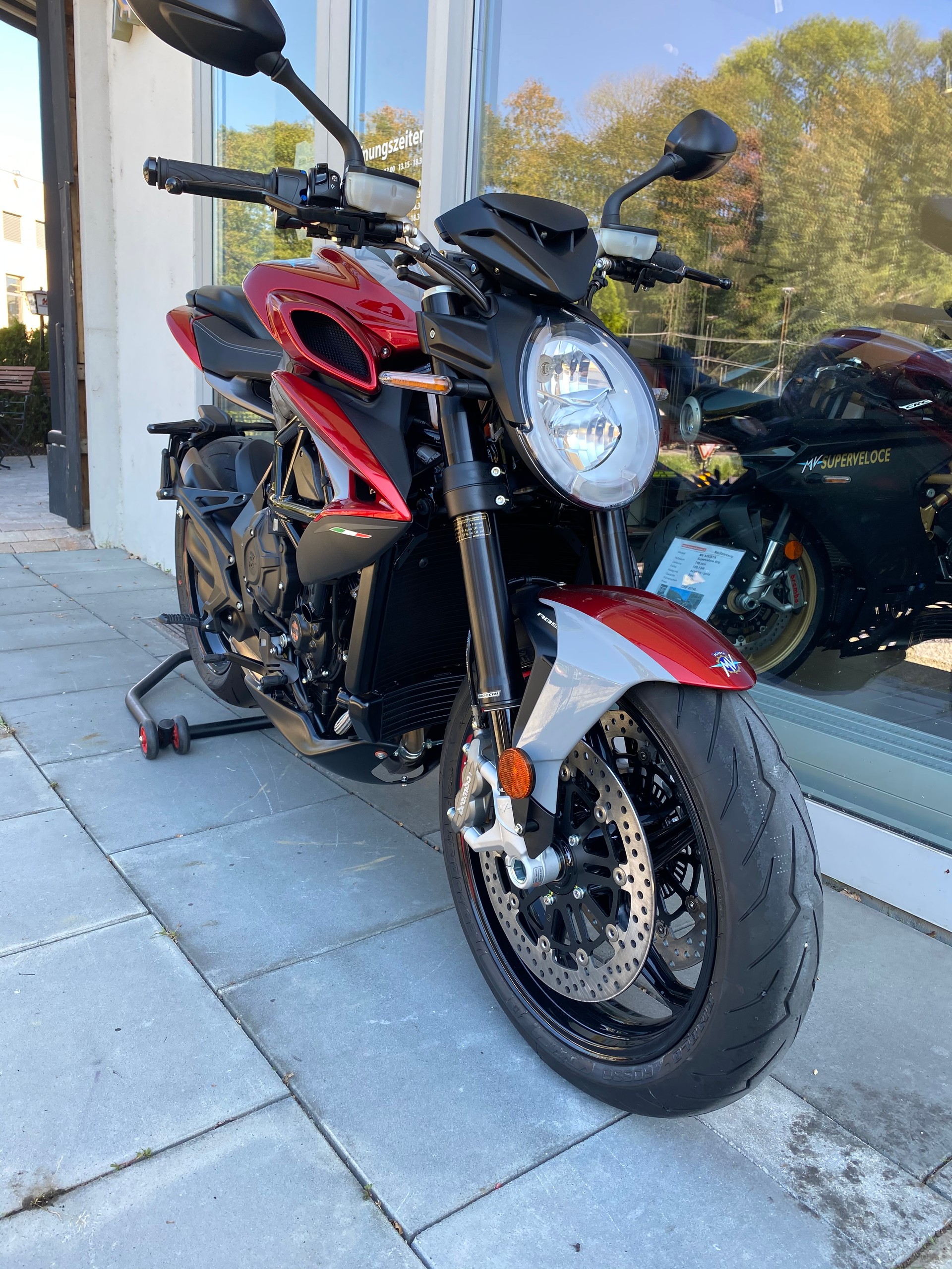 MV AGUSTA B3 Brutale 800 RR ABS-showroom-element-2