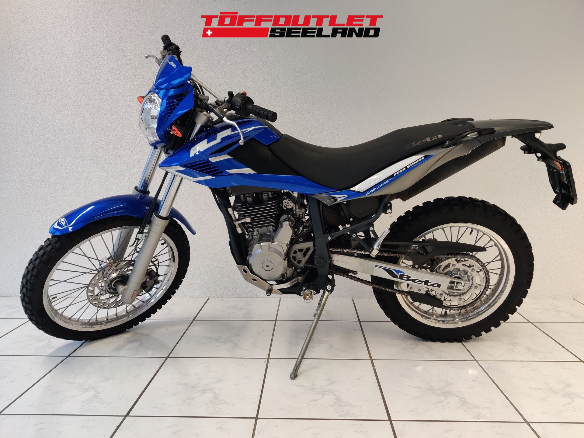 BETA 4.0 350-showroom-element-3