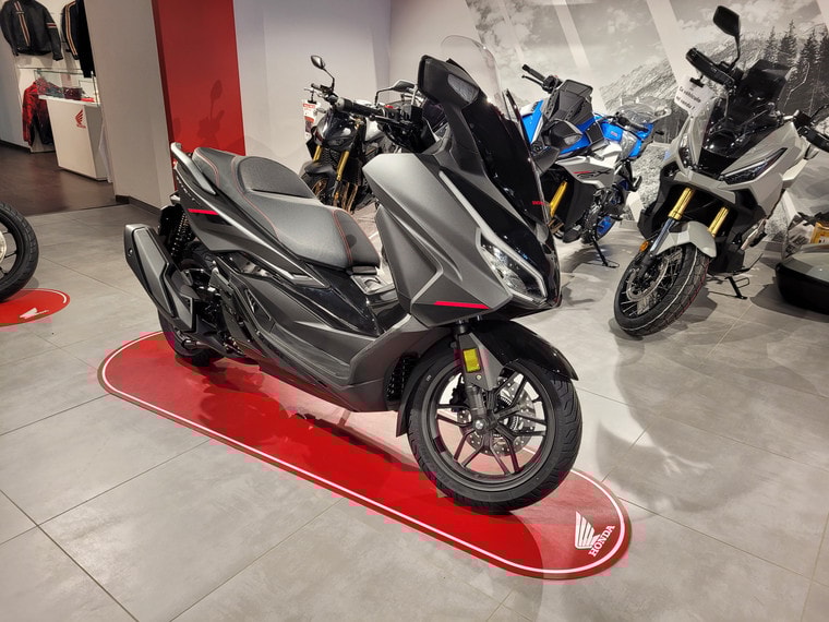 HONDA NSS 350 Special Edition