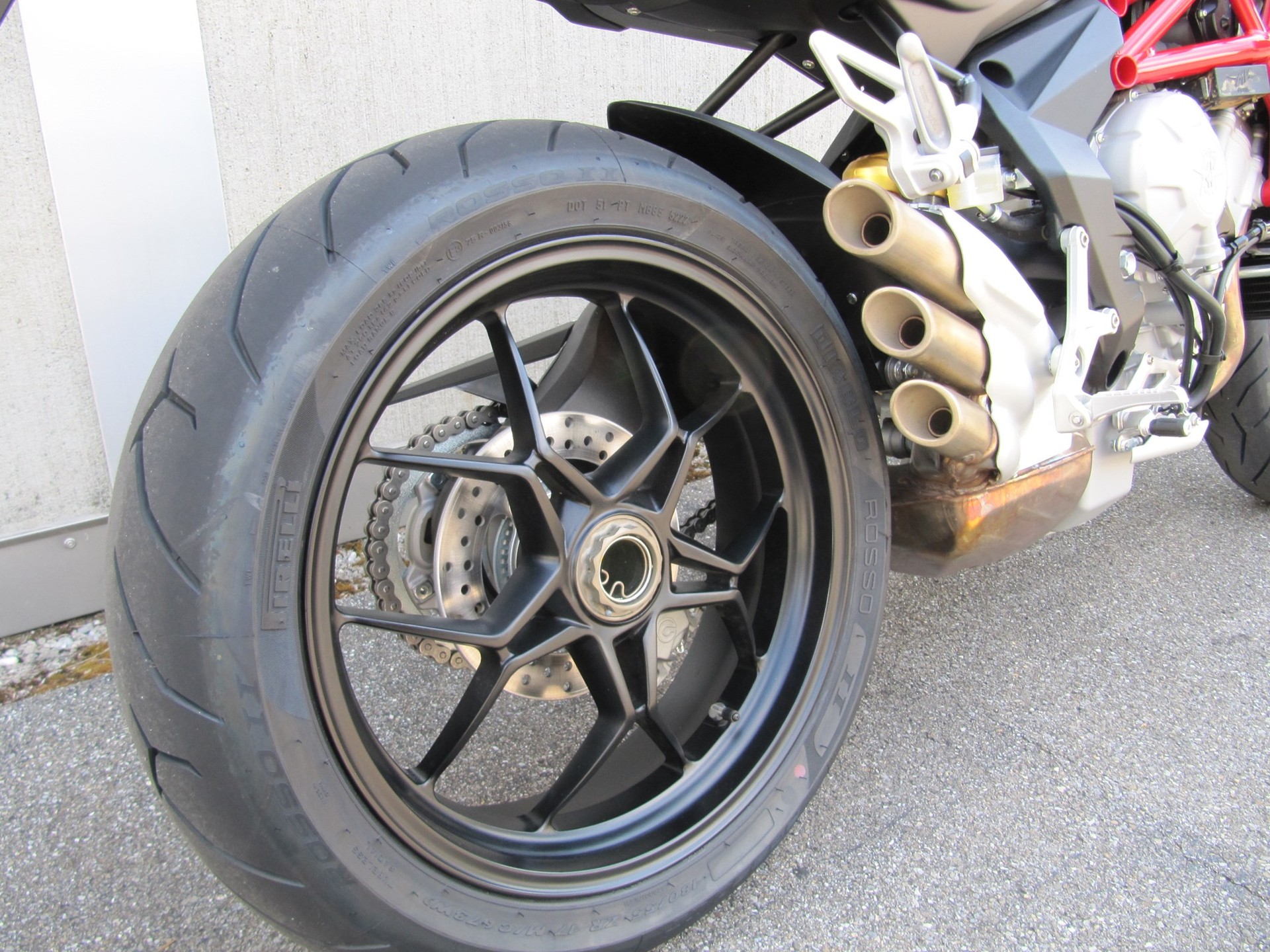 MV AGUSTA B3 Brutale 800 ABS-image-7