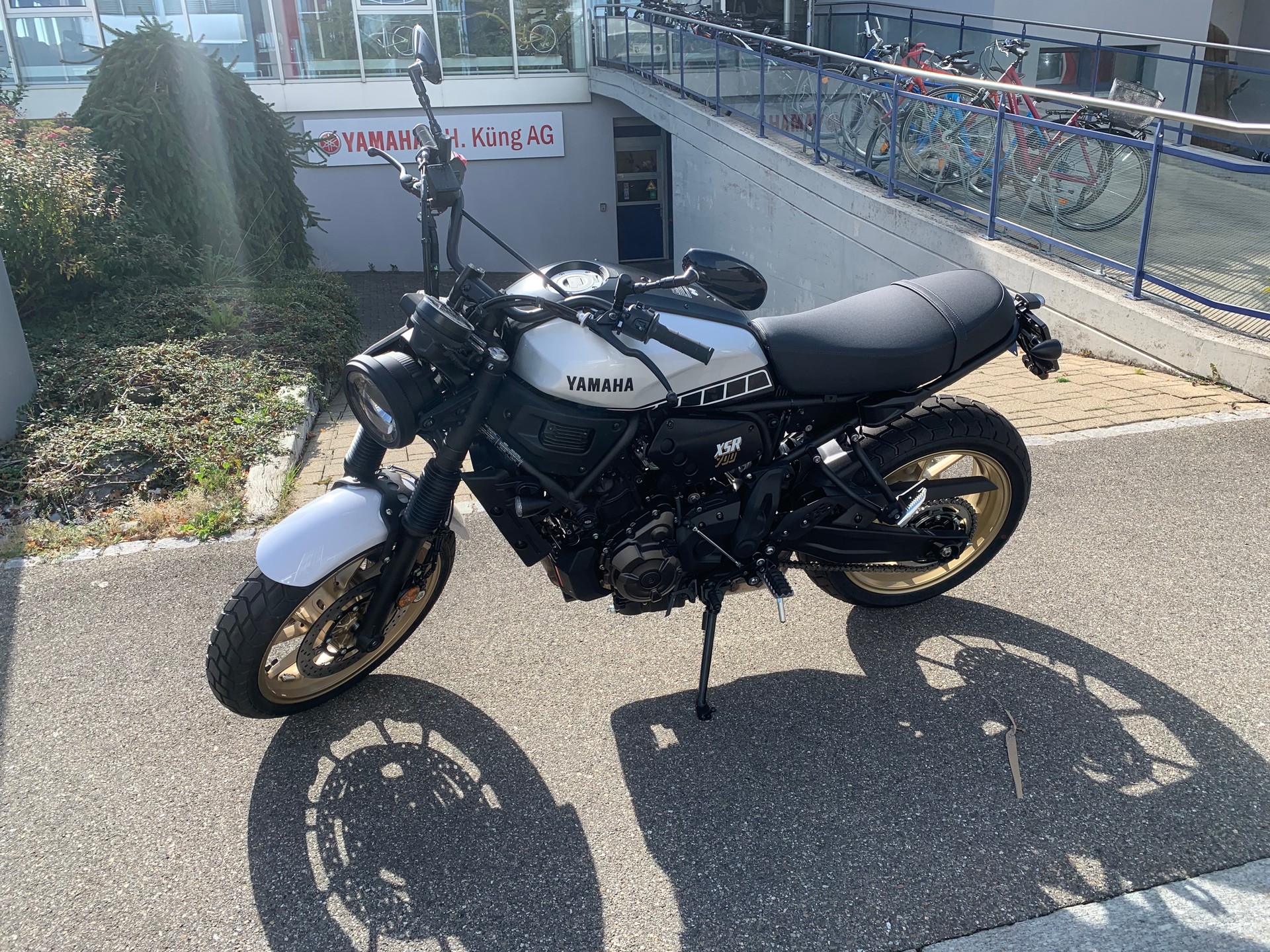 YAMAHA XSR 700