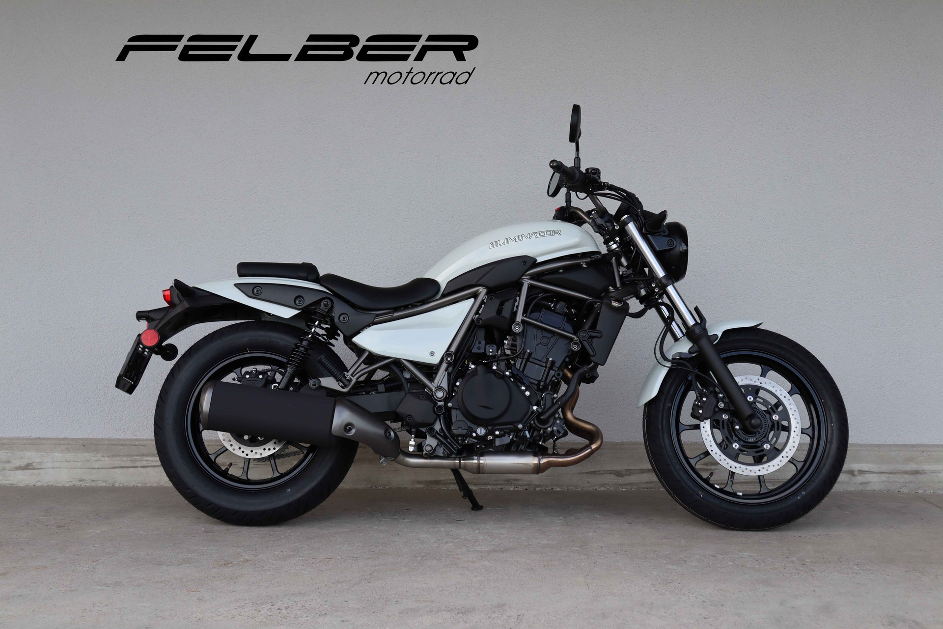 KAWASAKI Eliminator 500