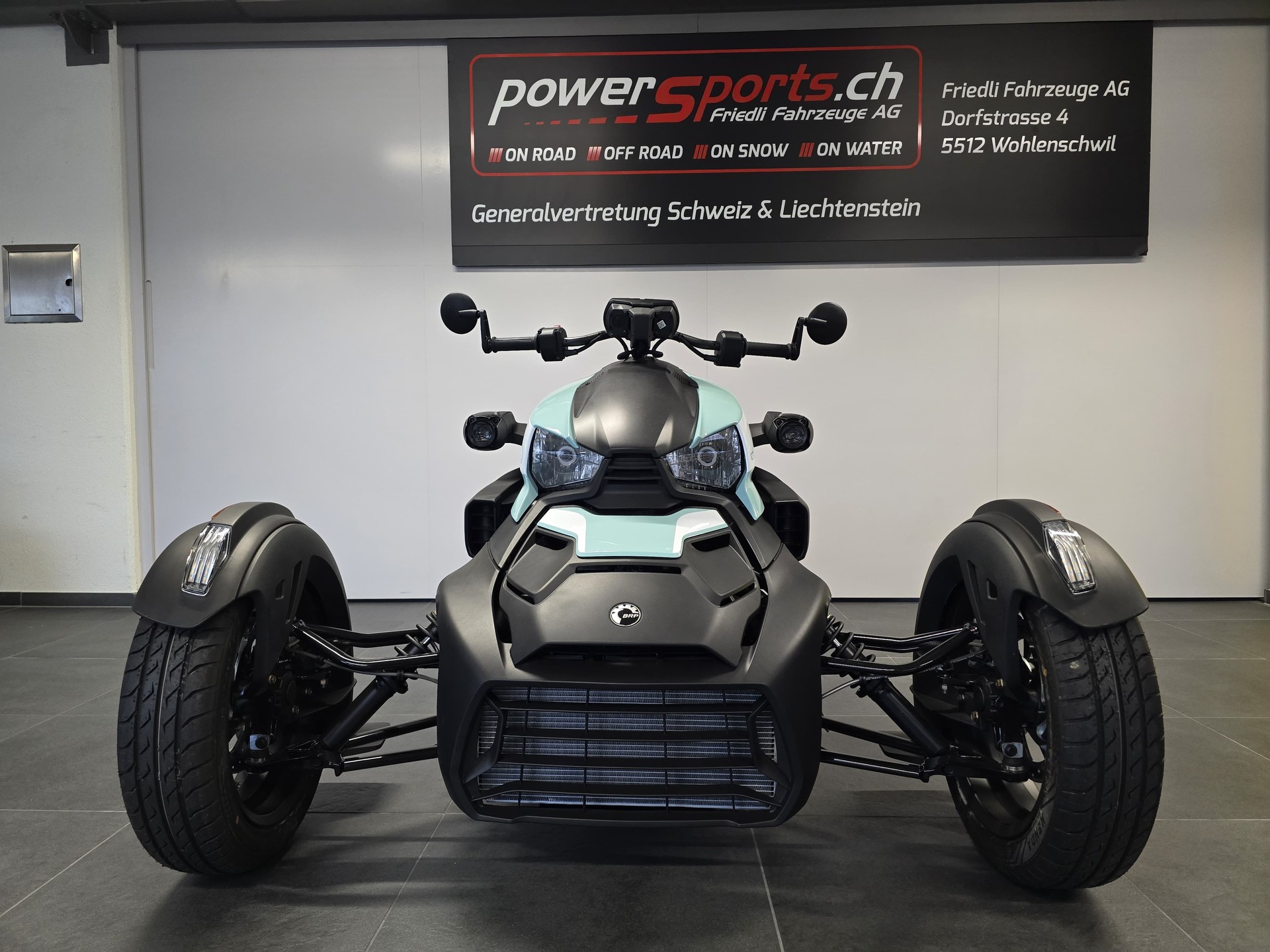 CAN-AM Ryker Ace 600-showroom-element-2