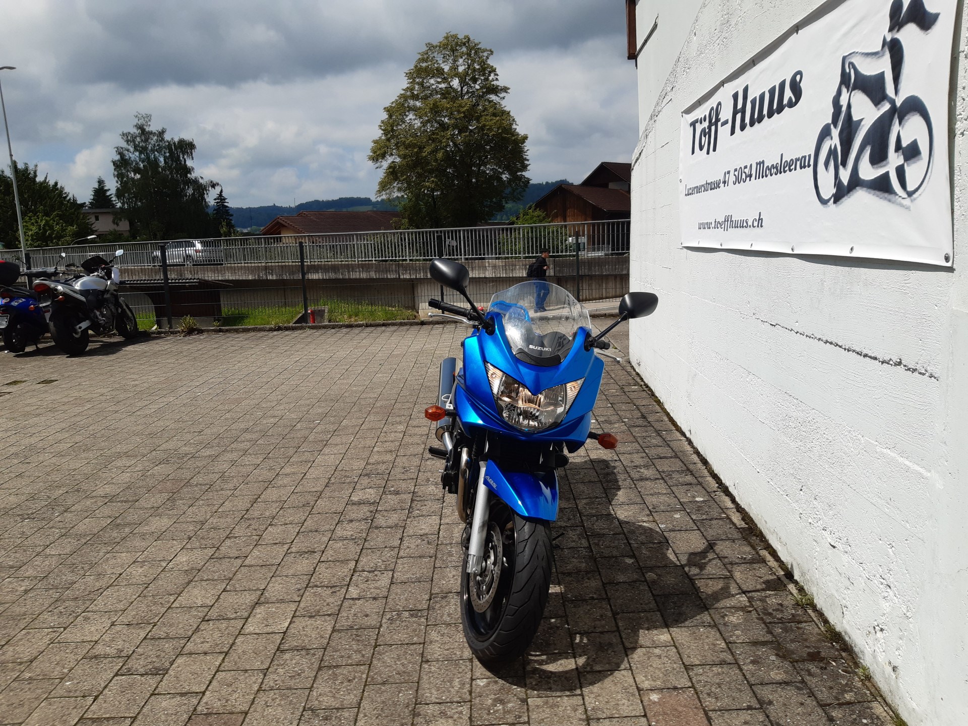 SUZUKI GSF 650 SA Bandit-showroom-element-2