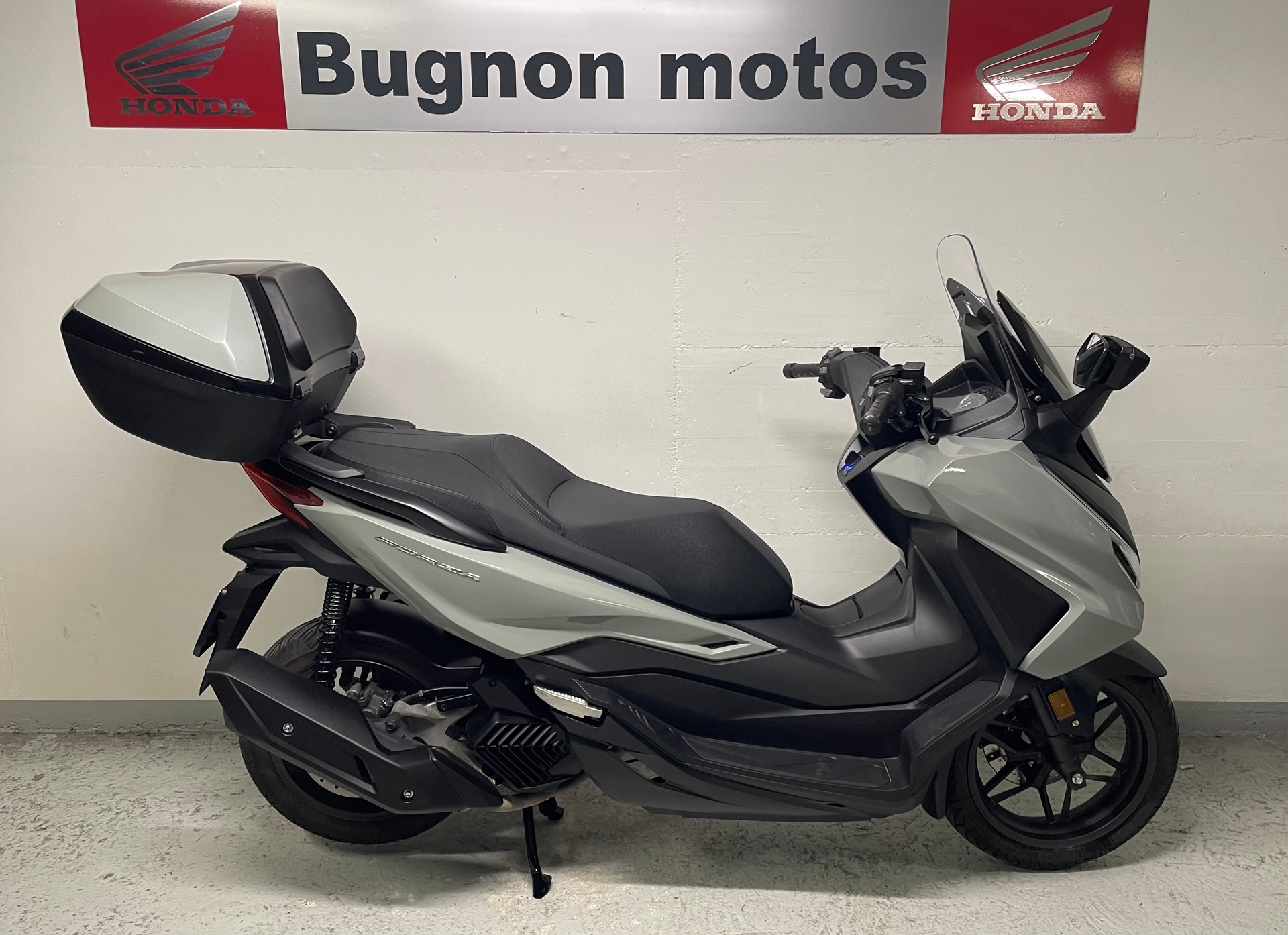 HONDA Nss 125 Forza Smart TopBox