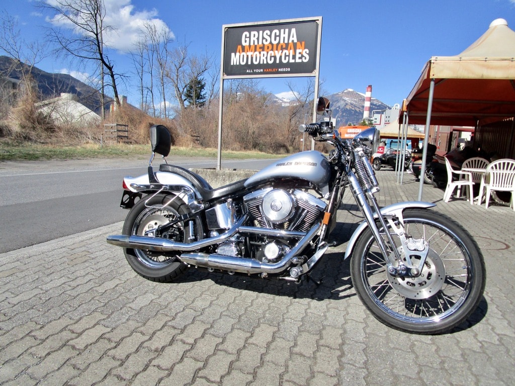 HARLEY-DAVIDSON FXSTS Springer Softail