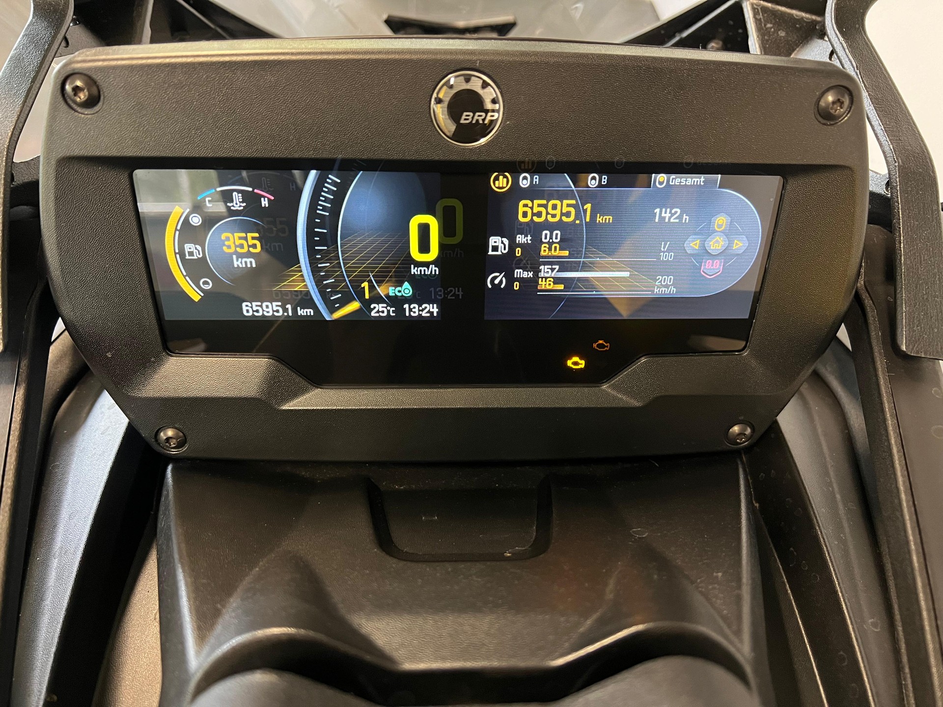 CAN-AM Spyder F3-S Special Series SE6-image-8