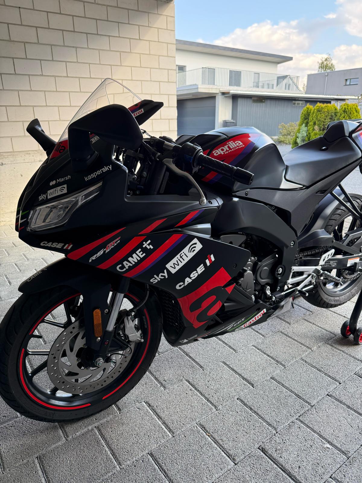 APRILIA RS 125 i.e. ABS-image-2