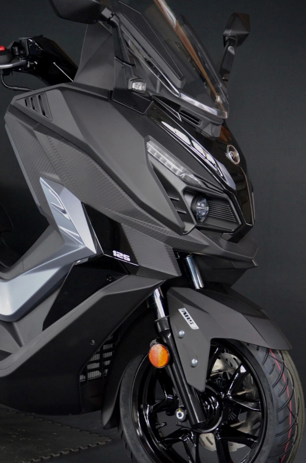 SYM Cruisym 125 i ABS-showroom-element-1