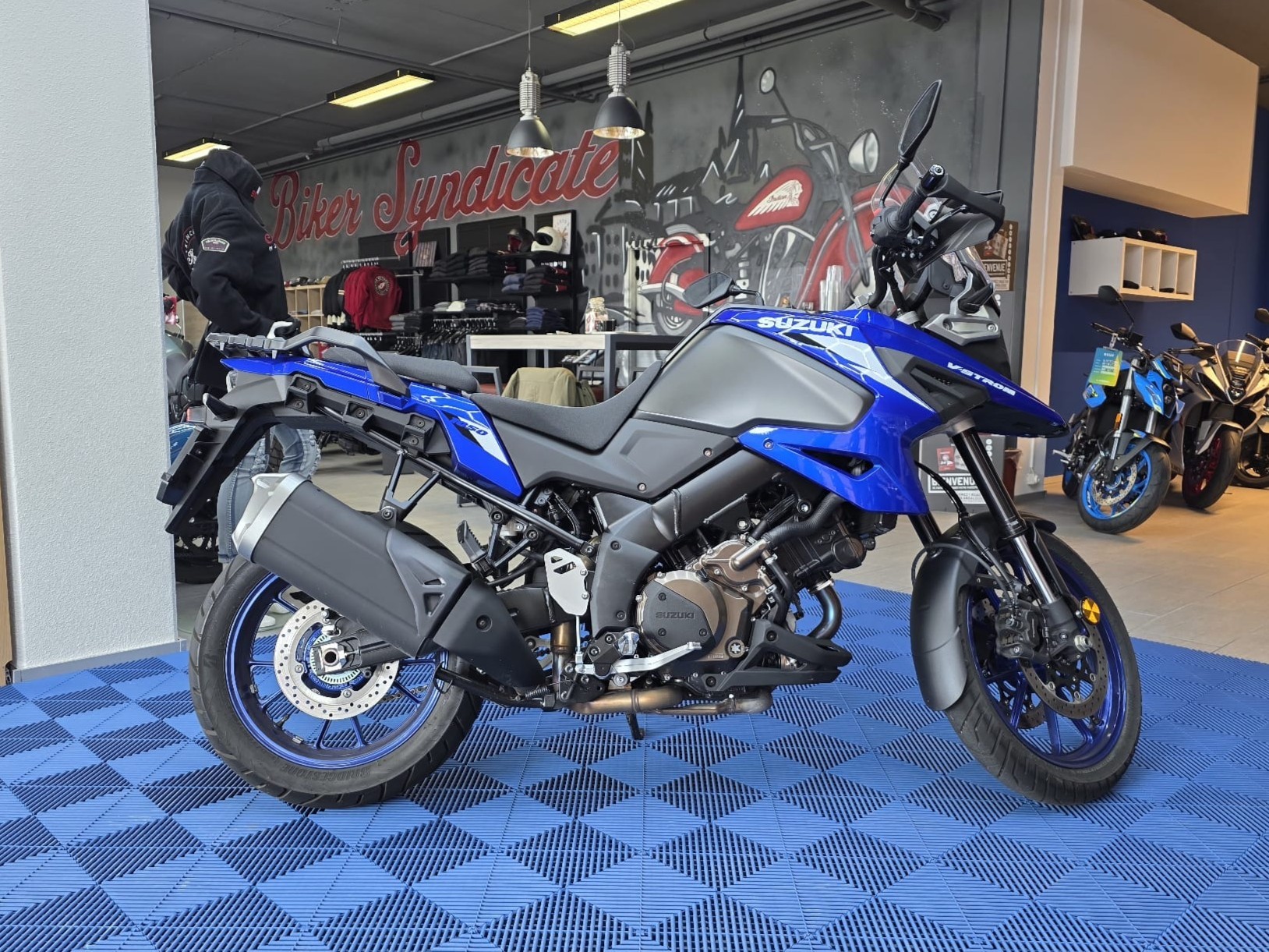 SUZUKI DL 1050
