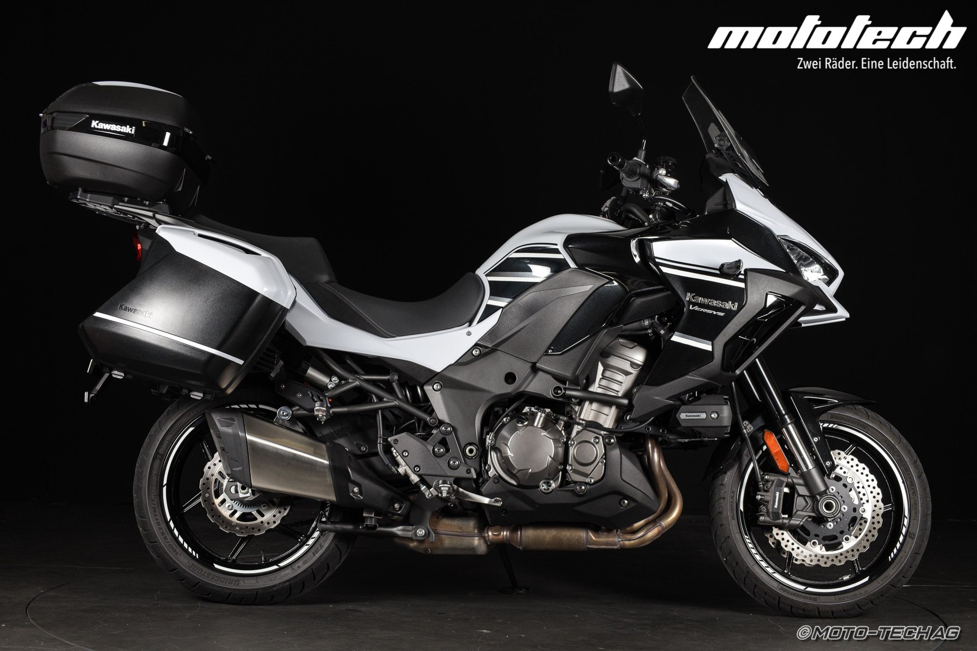 KAWASAKI Versys 1000 Grand Tourer-image-1