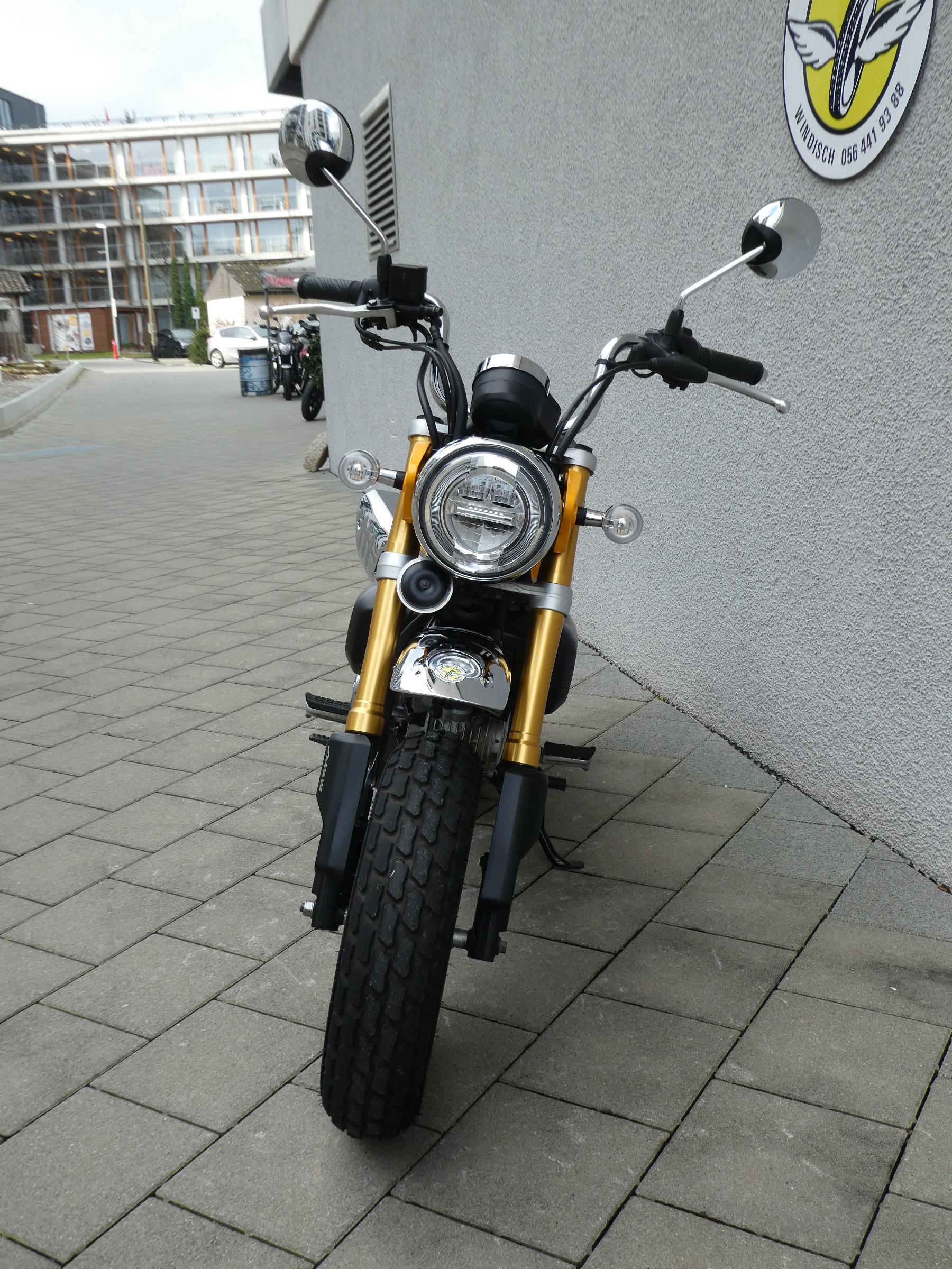 HONDA Z 125 Monkey-showroom-element-2