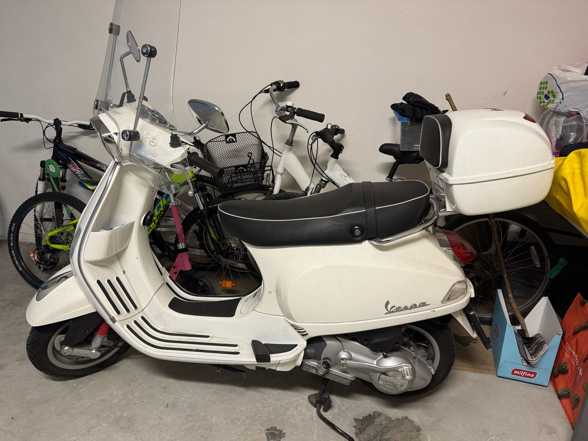PIAGGIO Vespa 125 LXS