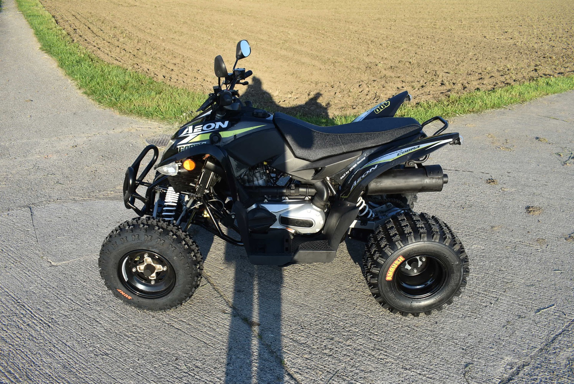 AEON Cobra 400-showroom-element-3
