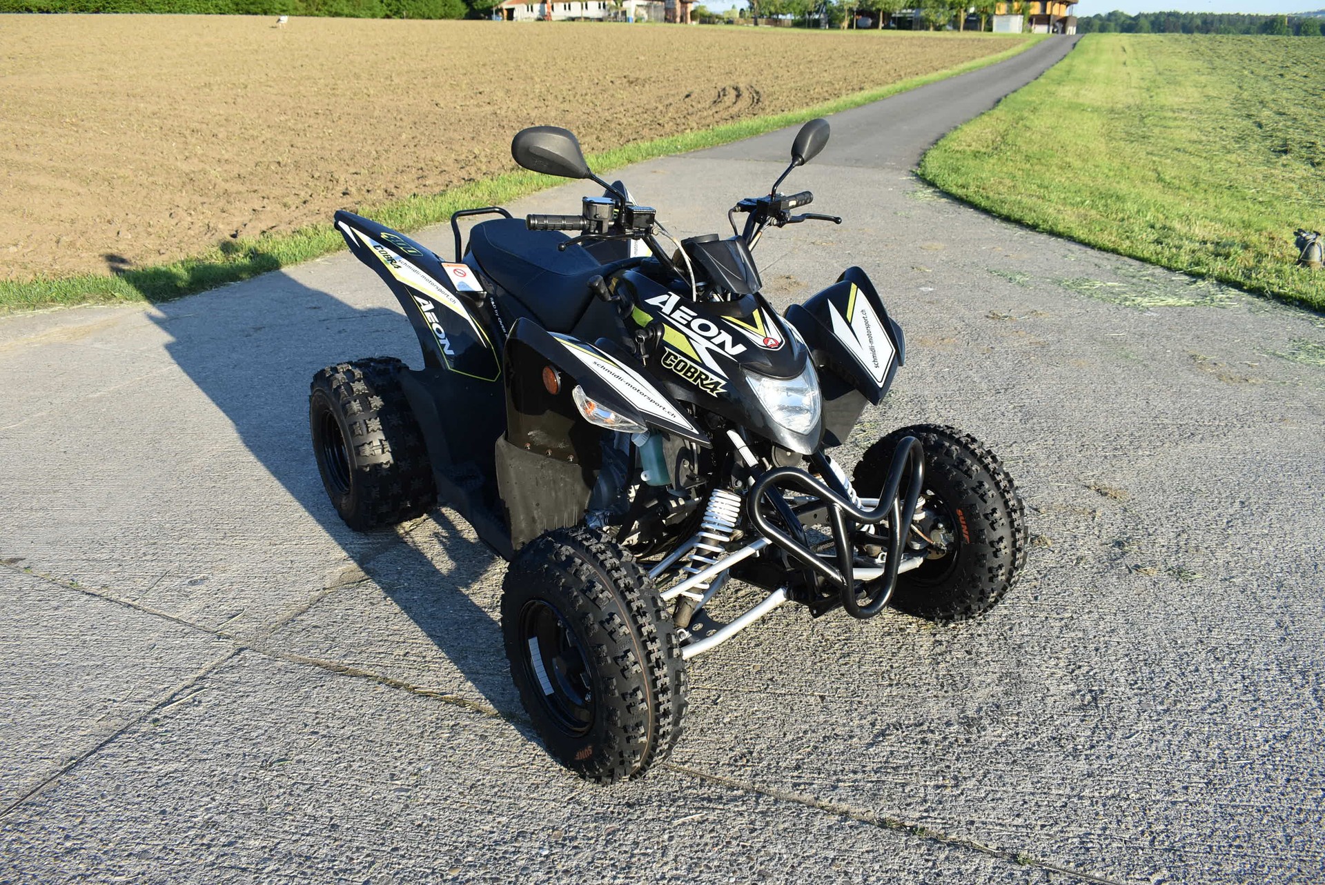 AEON Cobra 400