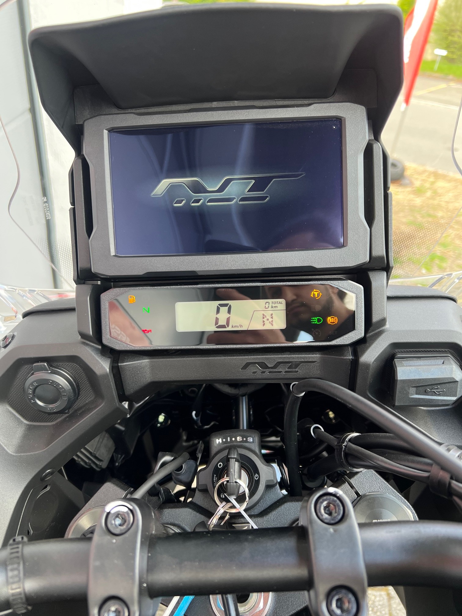 HONDA NT 1100 DCT-showroom-element-2