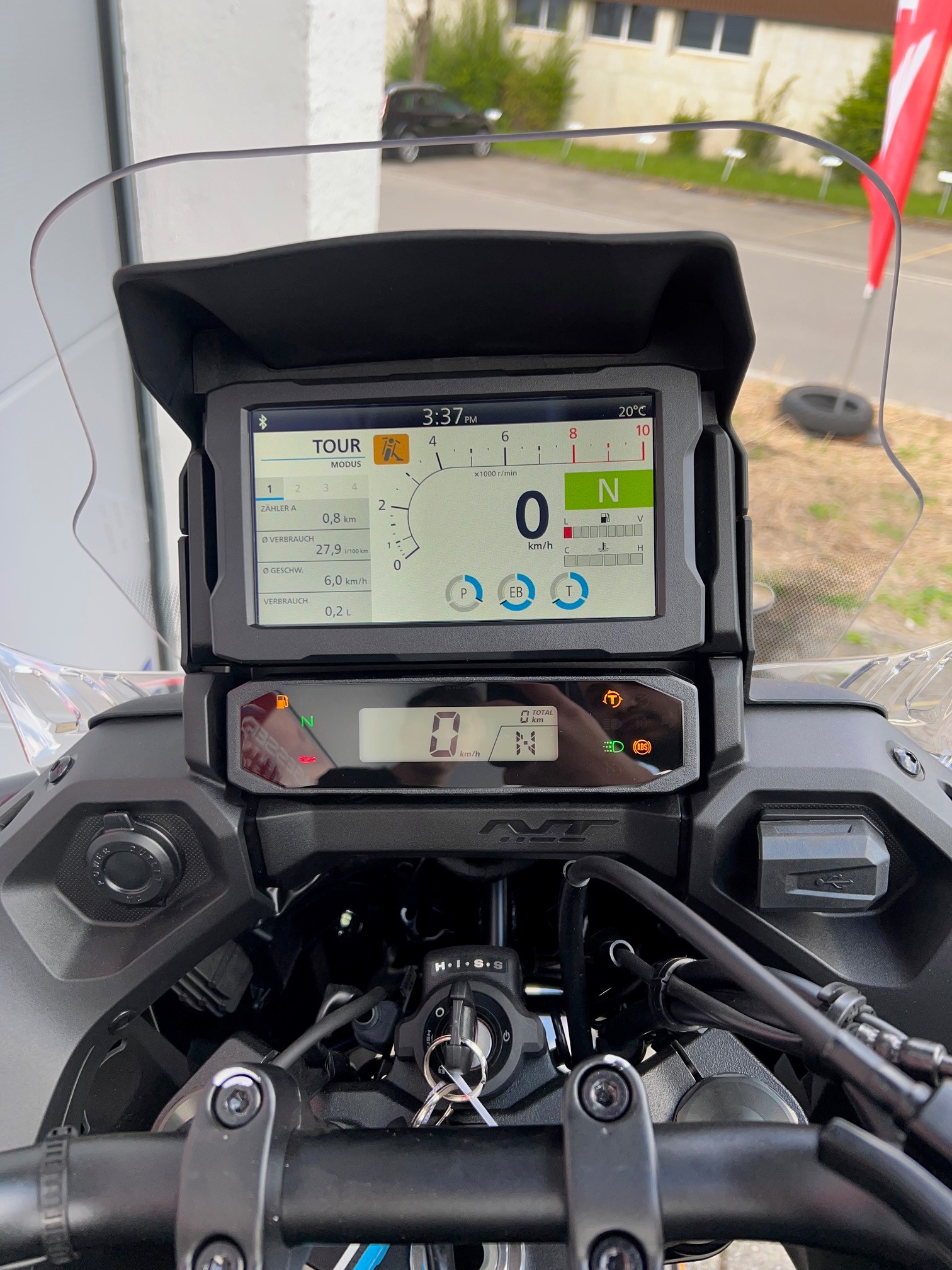 HONDA NT 1100 DCT-showroom-element-3