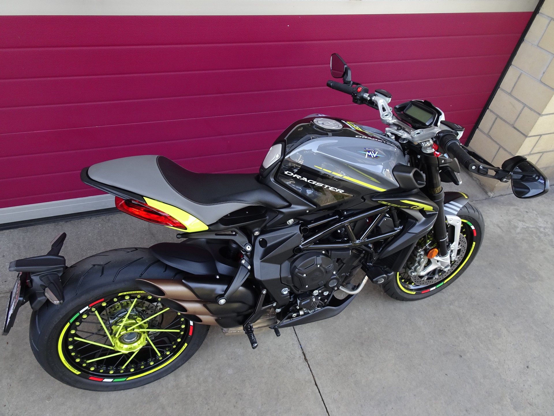 MV AGUSTA Dragster 800 RR ABS SCS-image-14