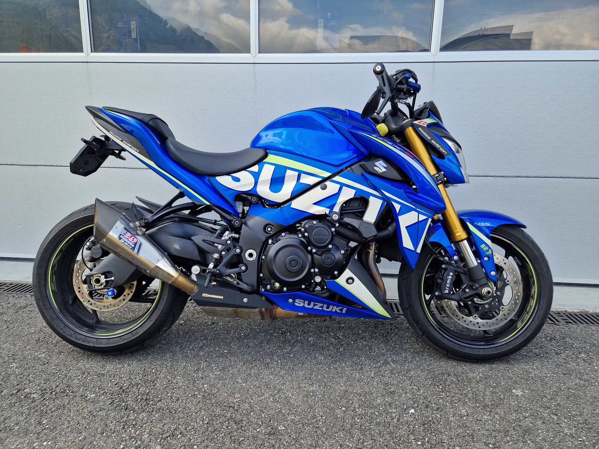 SUZUKI GSX-S 1000 Yoshimura ABS