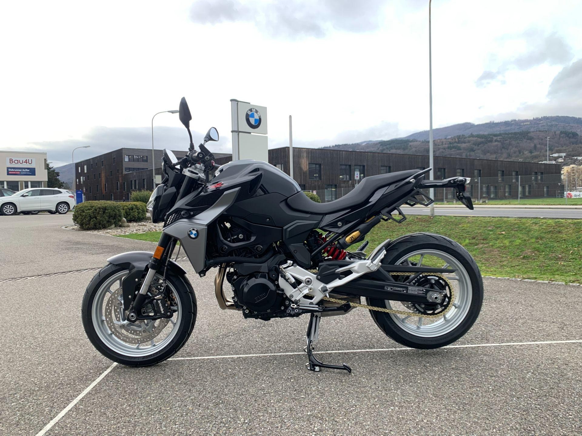 BMW F 900 R inkl. Service für 3 Jahre/30'000km-image-1