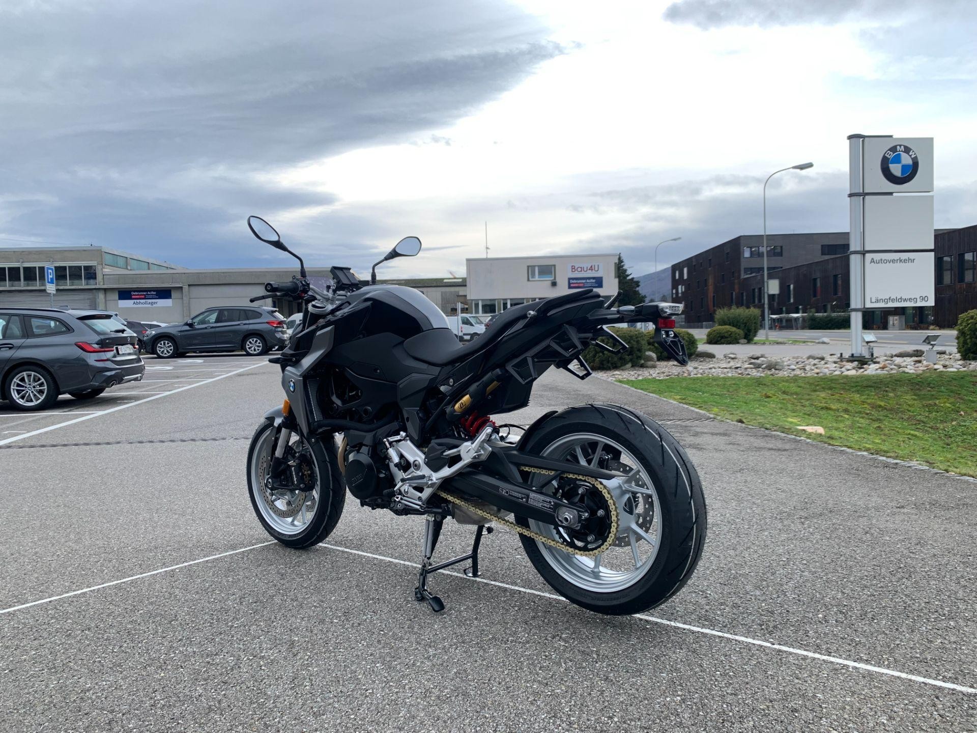 BMW F 900 R inkl. Service für 3 Jahre/30'000km-image-2