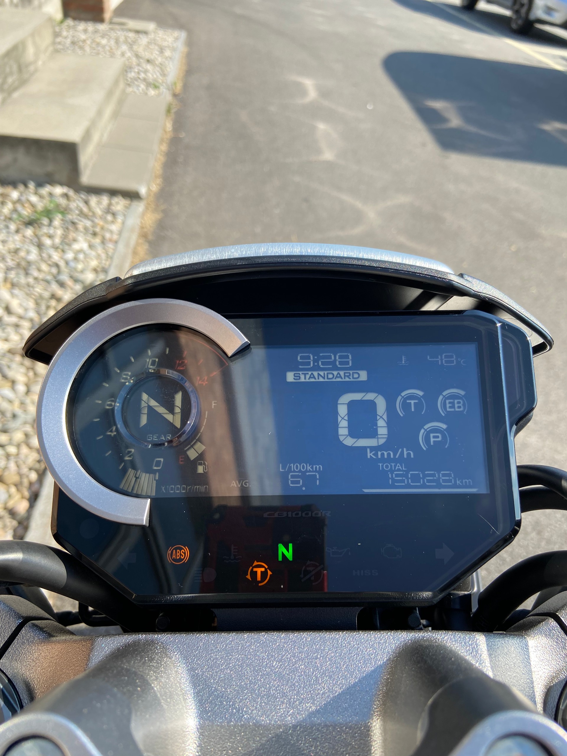 HONDA CB 1000 R ABS-image-11
