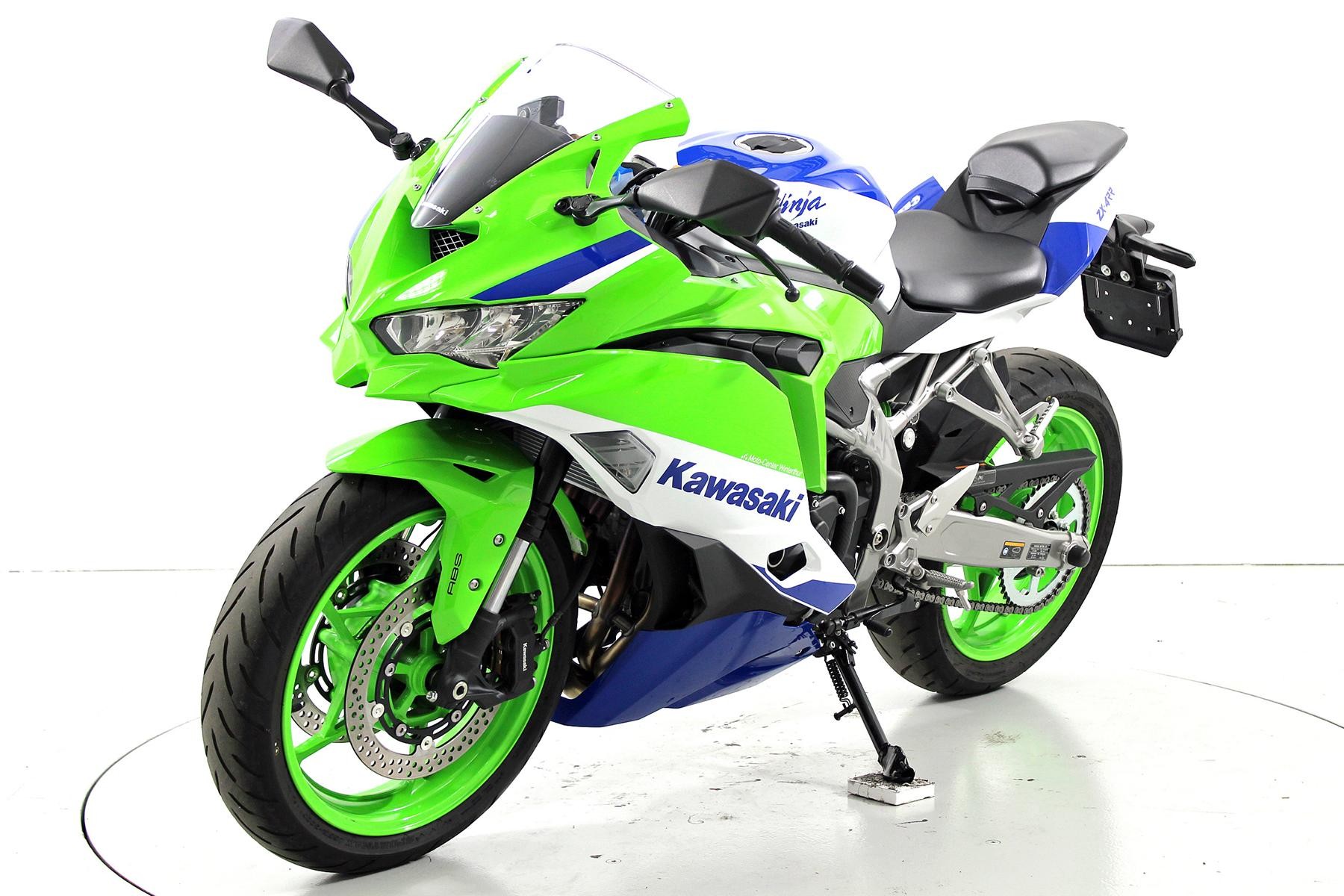 KAWASAKI Ninja ZX-4R ABS-image-2