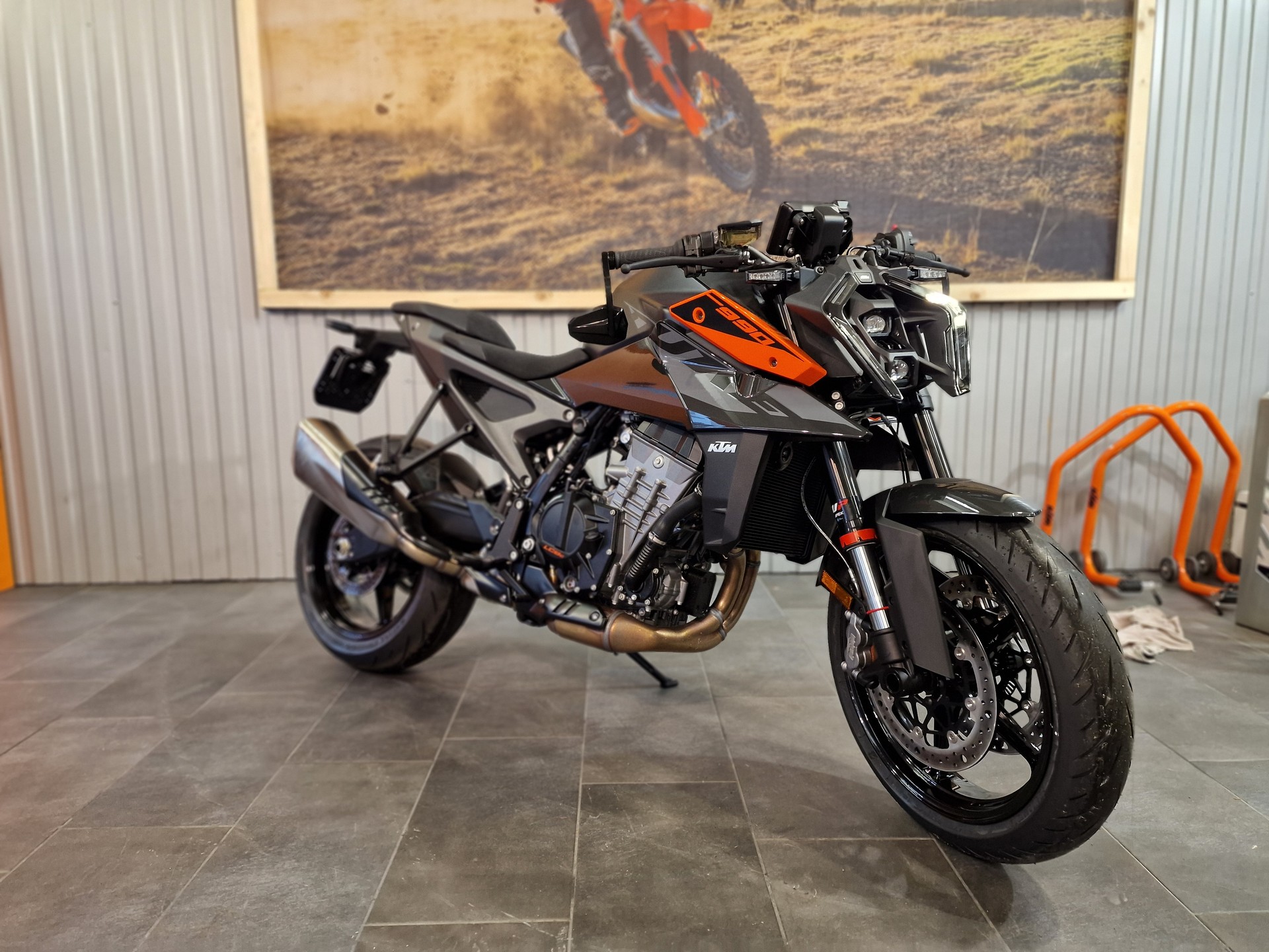 KTM 990 Duke
