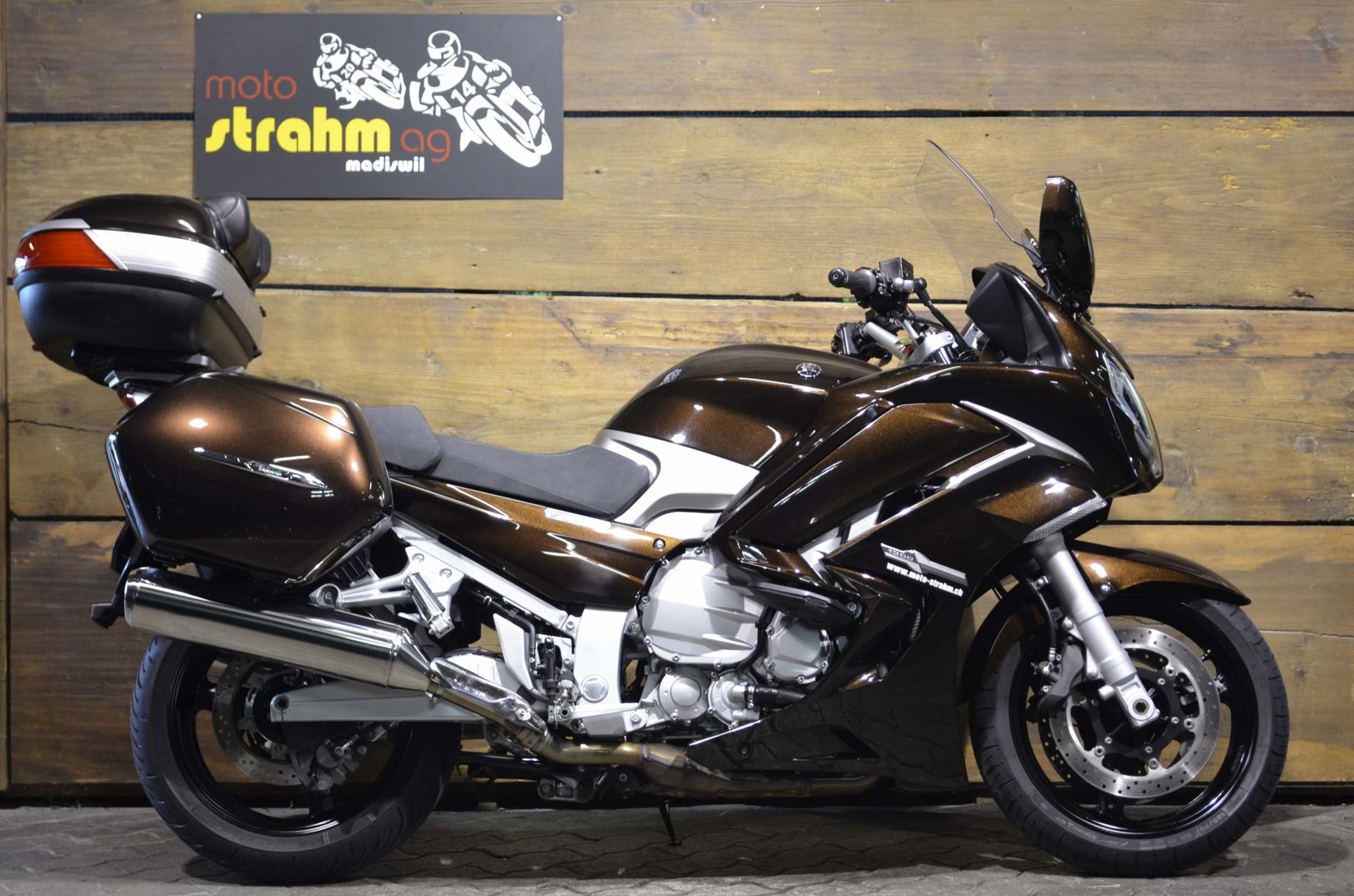 YAMAHA FJR 1300 ABS 13 mit Koffer-showroom-element-1