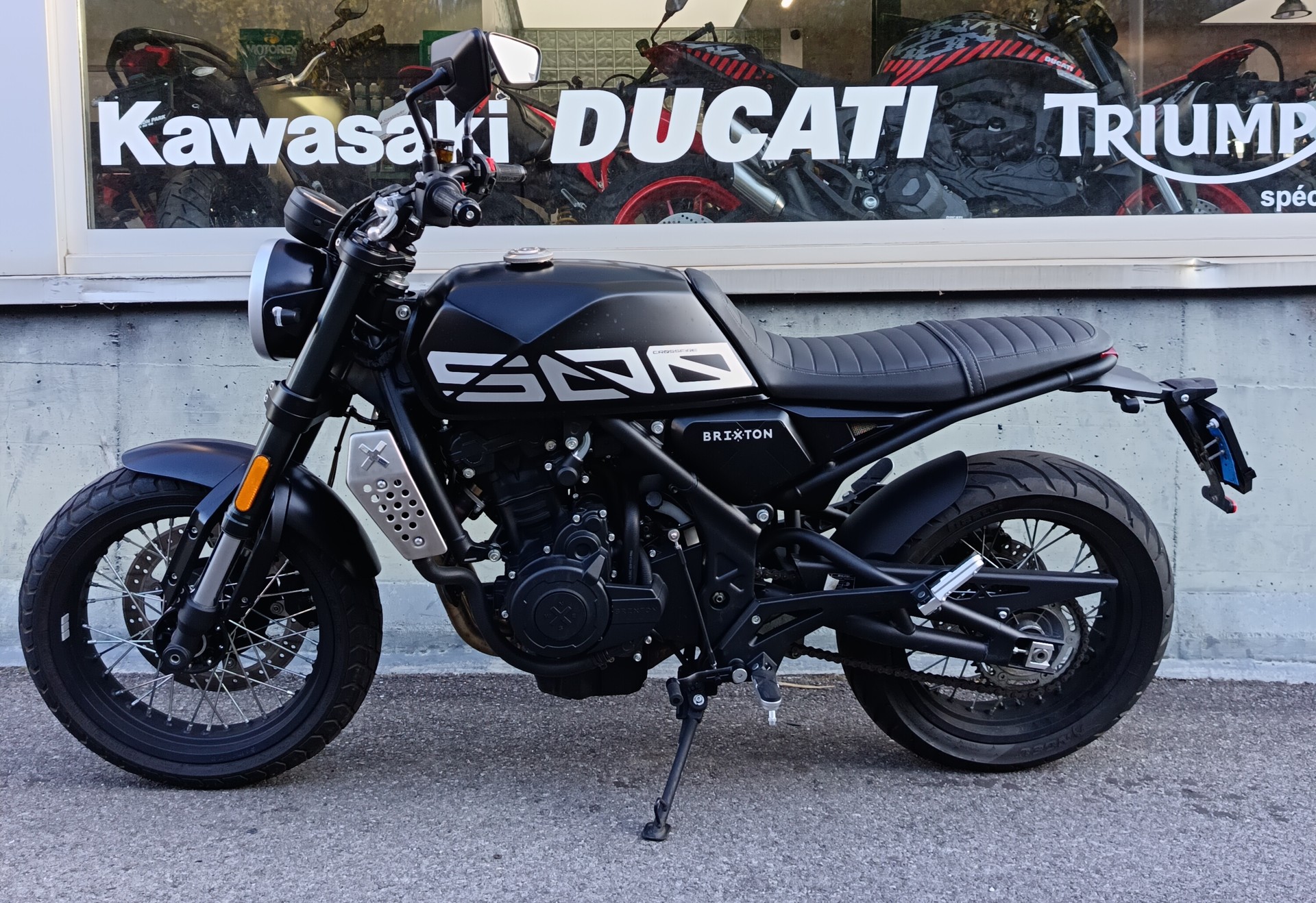 BRIXTON Crossfire 500
