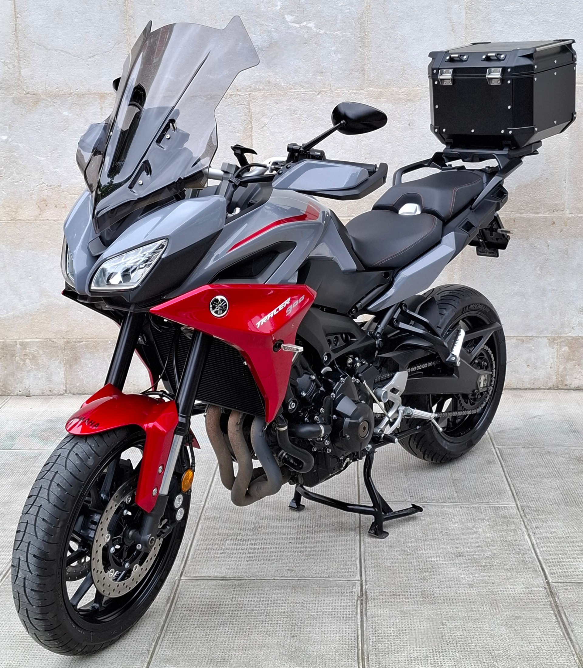 YAMAHA Tracer 900 ABS-showroom-element-3