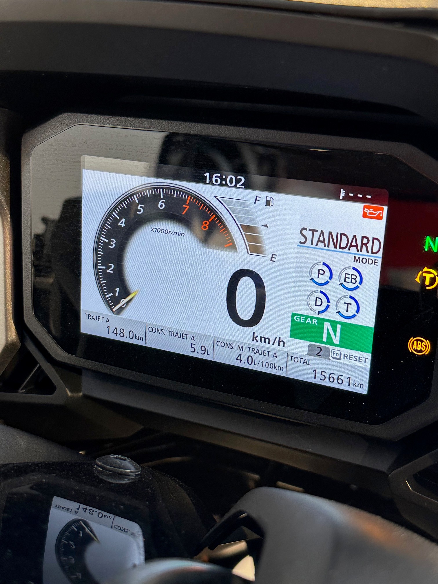 HONDA NSS 750-showroom-element-3
