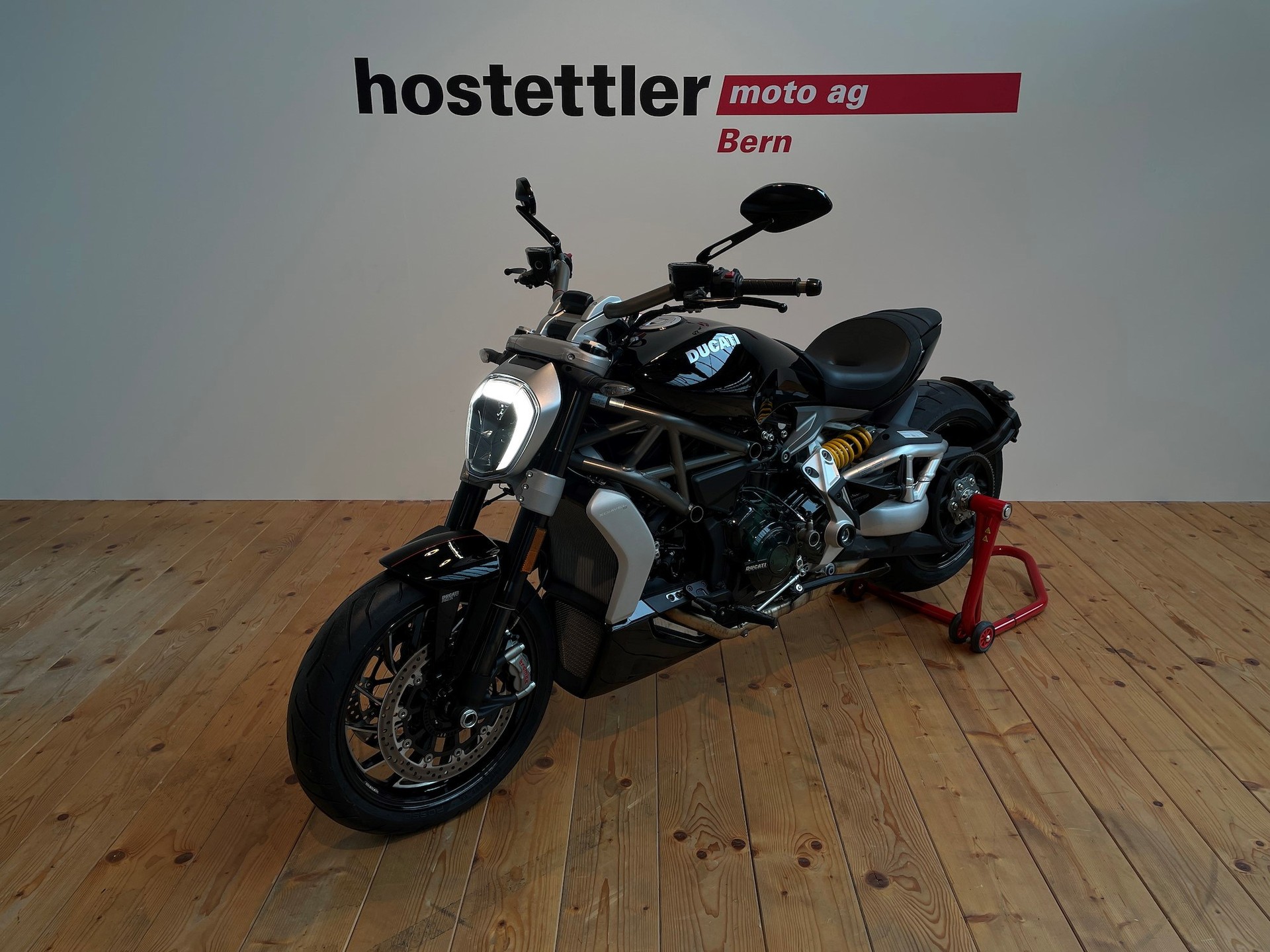 DUCATI XDiavel 1260  ABS-showroom-element-3