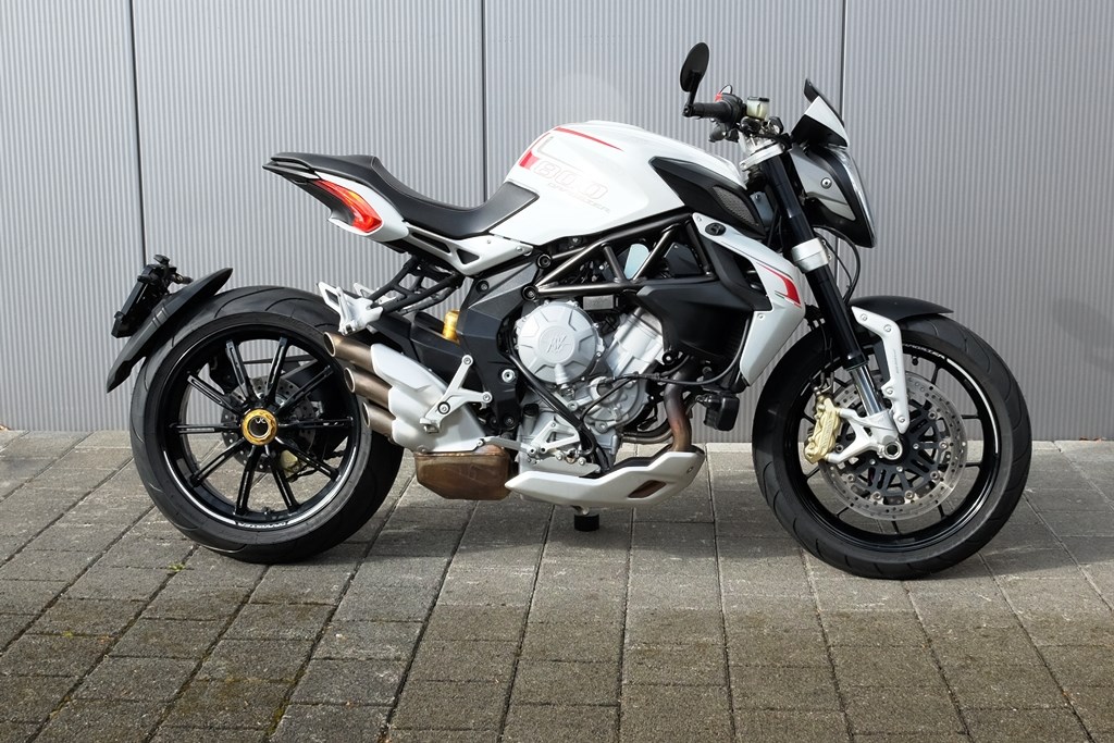 MV AGUSTA Dragster 800 ABS