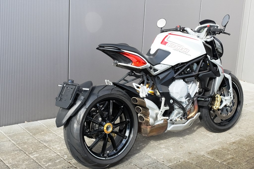 MV AGUSTA Dragster 800 ABS-image-5