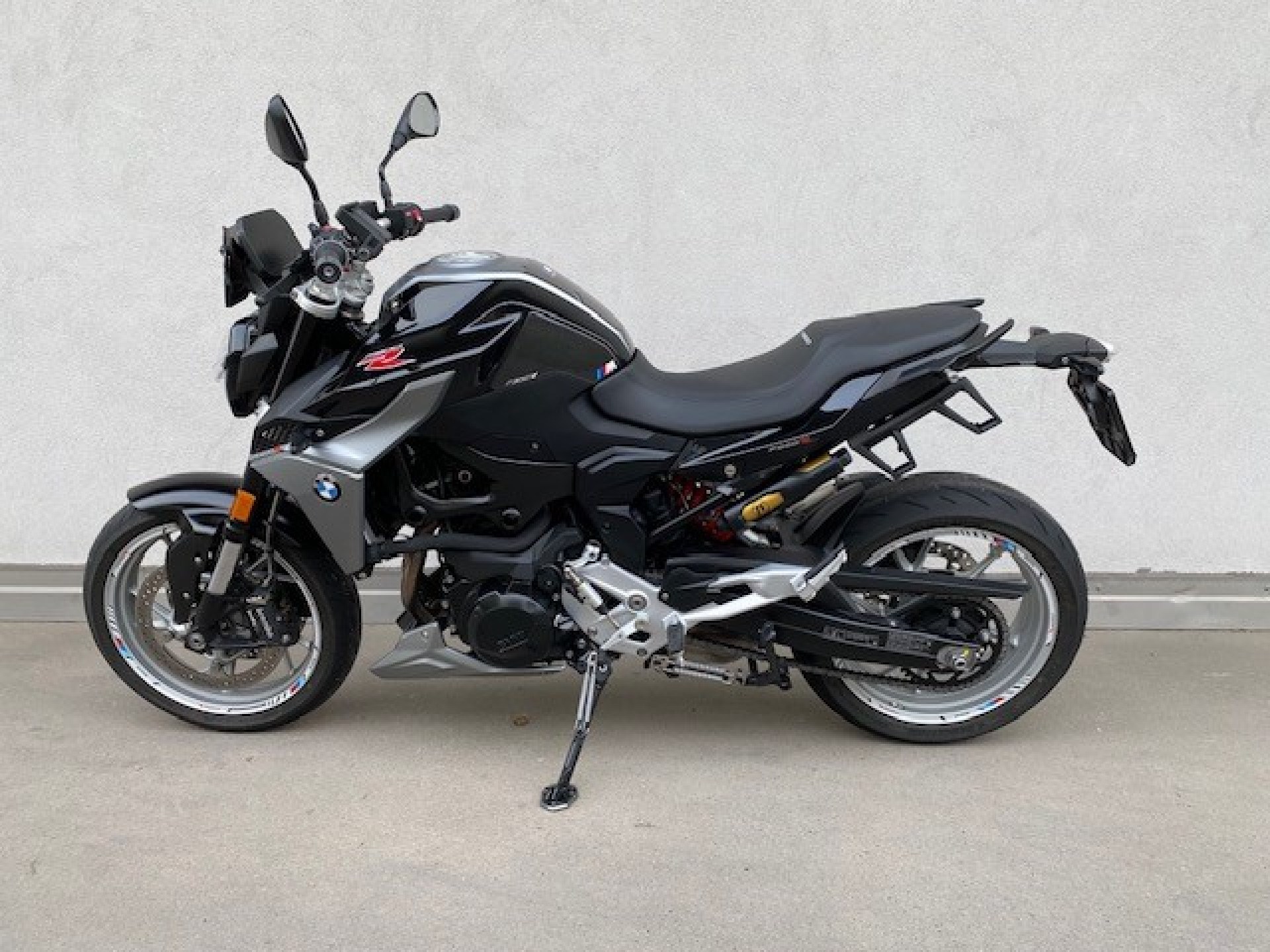 BMW F 900 R-image-2