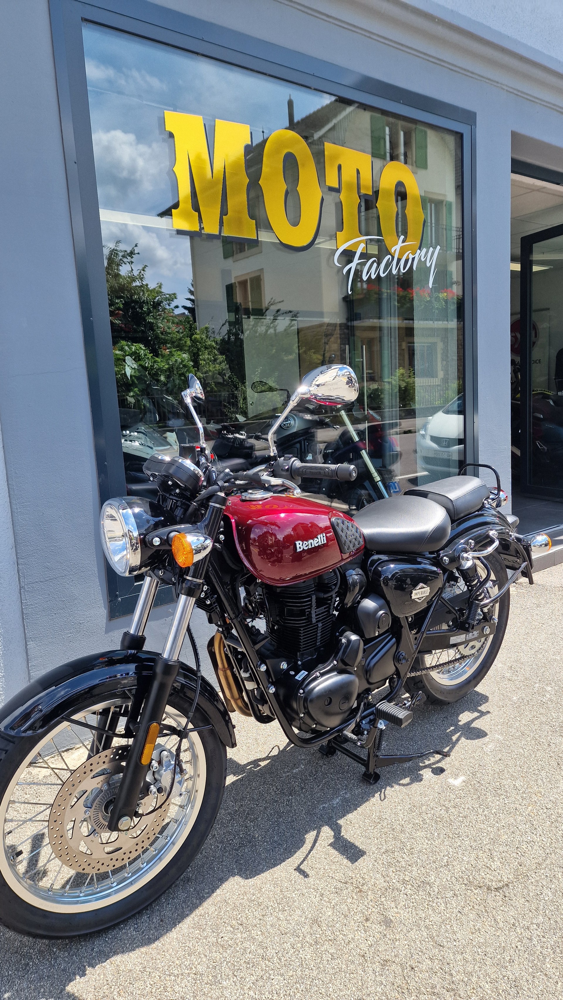 BENELLI Imperiale 400-showroom-element-3