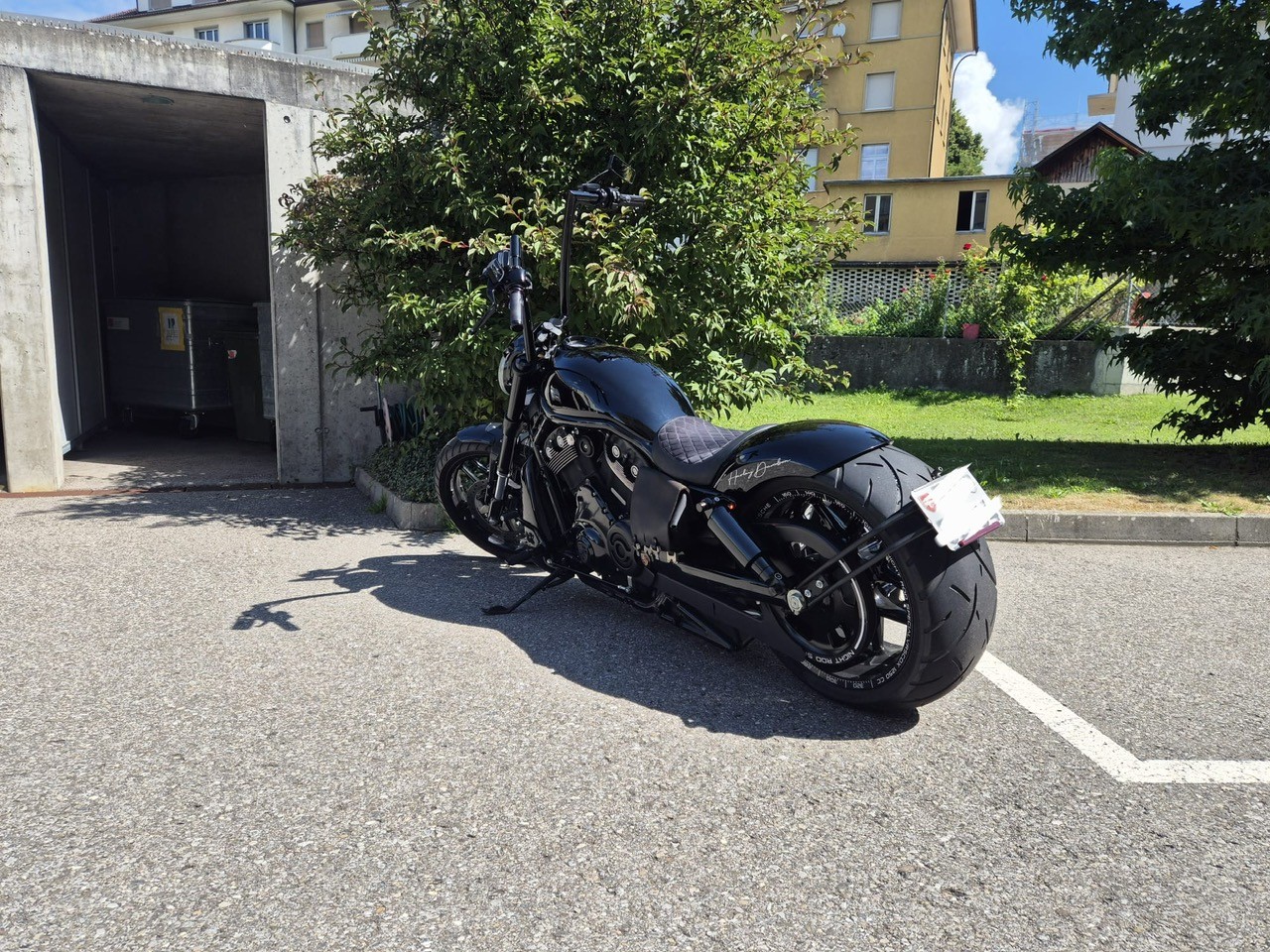 HARLEY-DAVIDSON VRSCDX Night Rod Special ABS-showroom-element-2