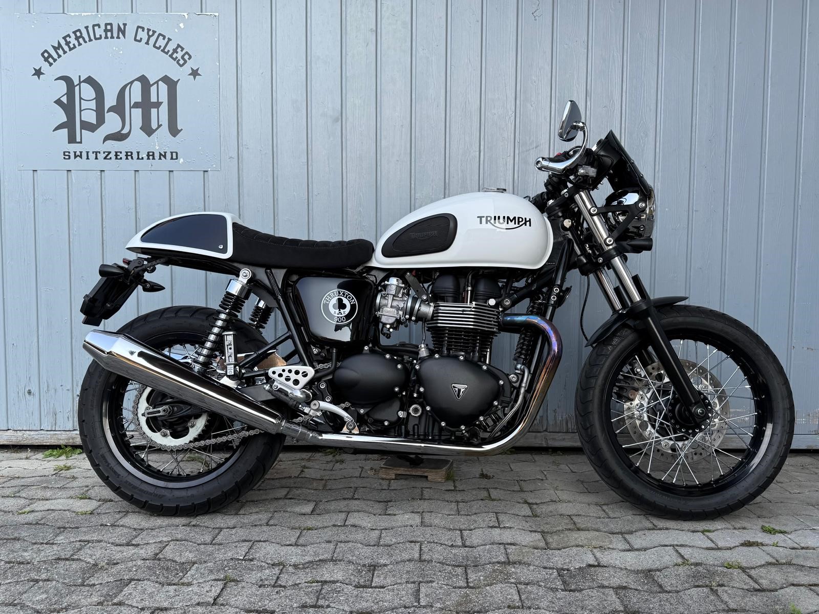 TRIUMPH Thruxton 900 i ACE