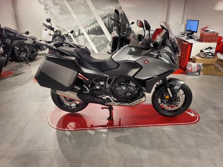 HONDA NT 1100-image-0