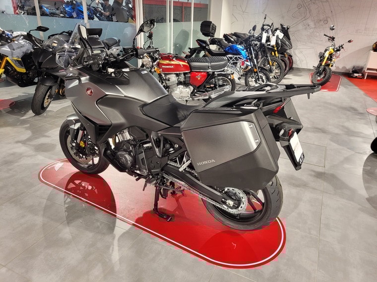 HONDA NT 1100-image-4