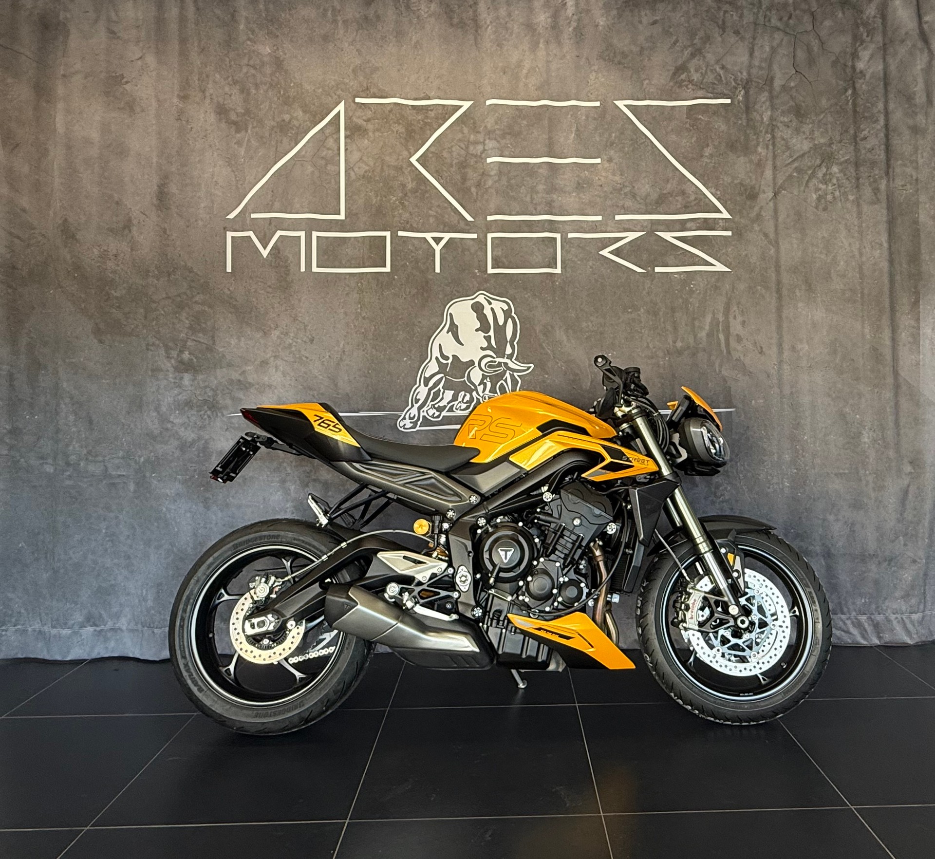 TRIUMPH Street Triple RS 765