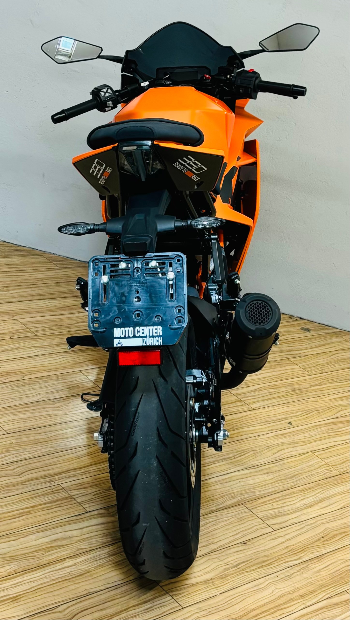 KTM RC 390-showroom-element-3