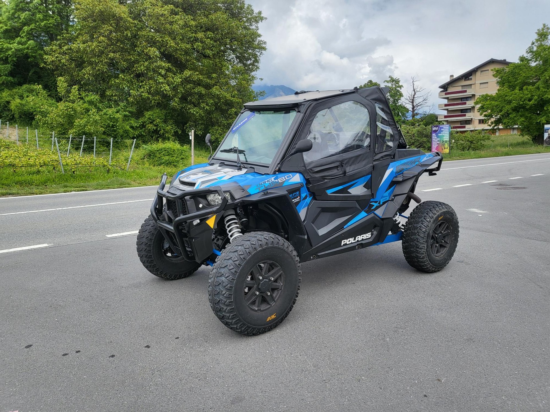 POLARIS Ranger RZR XP 1000-image-2