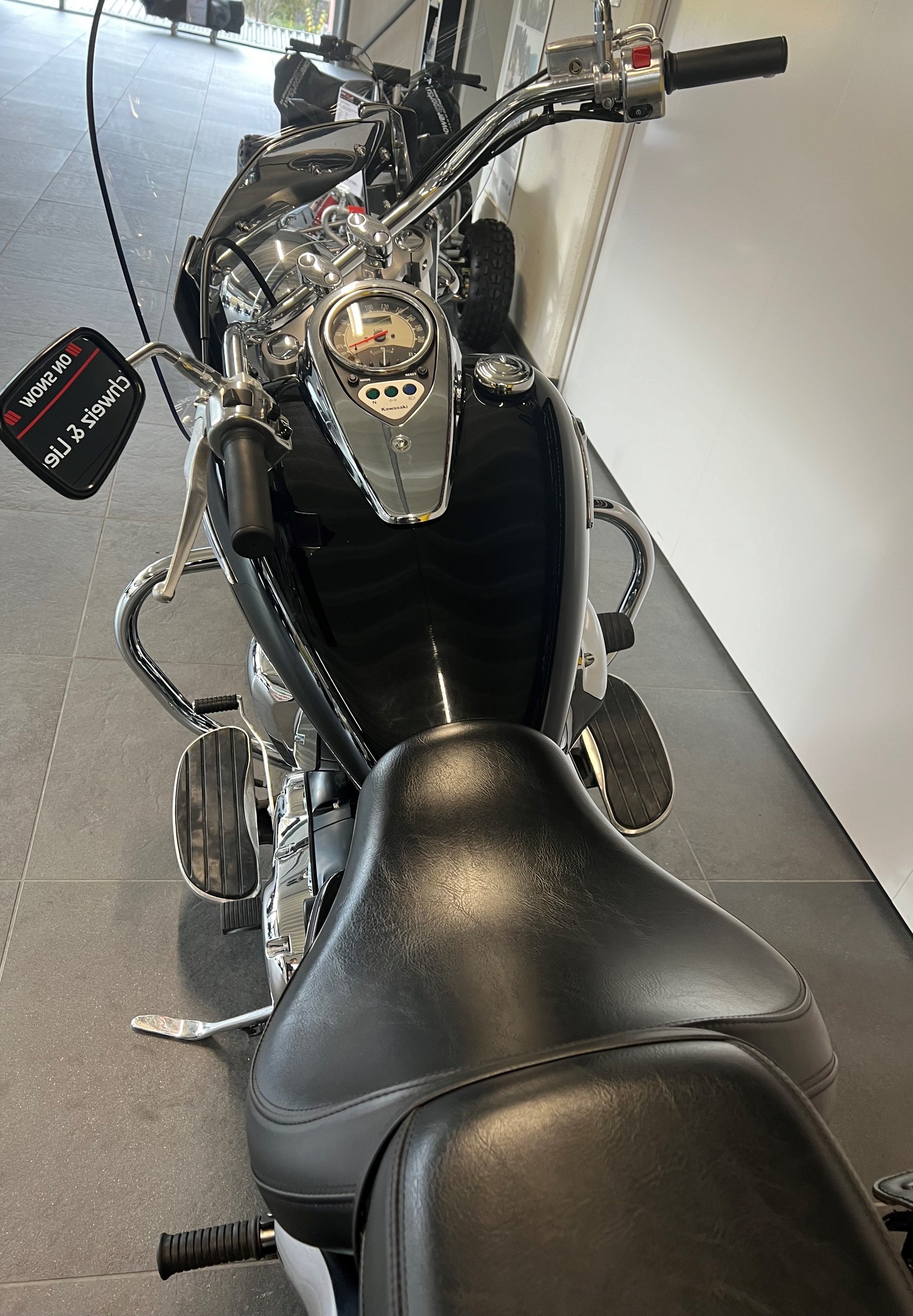 KAWASAKI VN 900 Classic-image-7