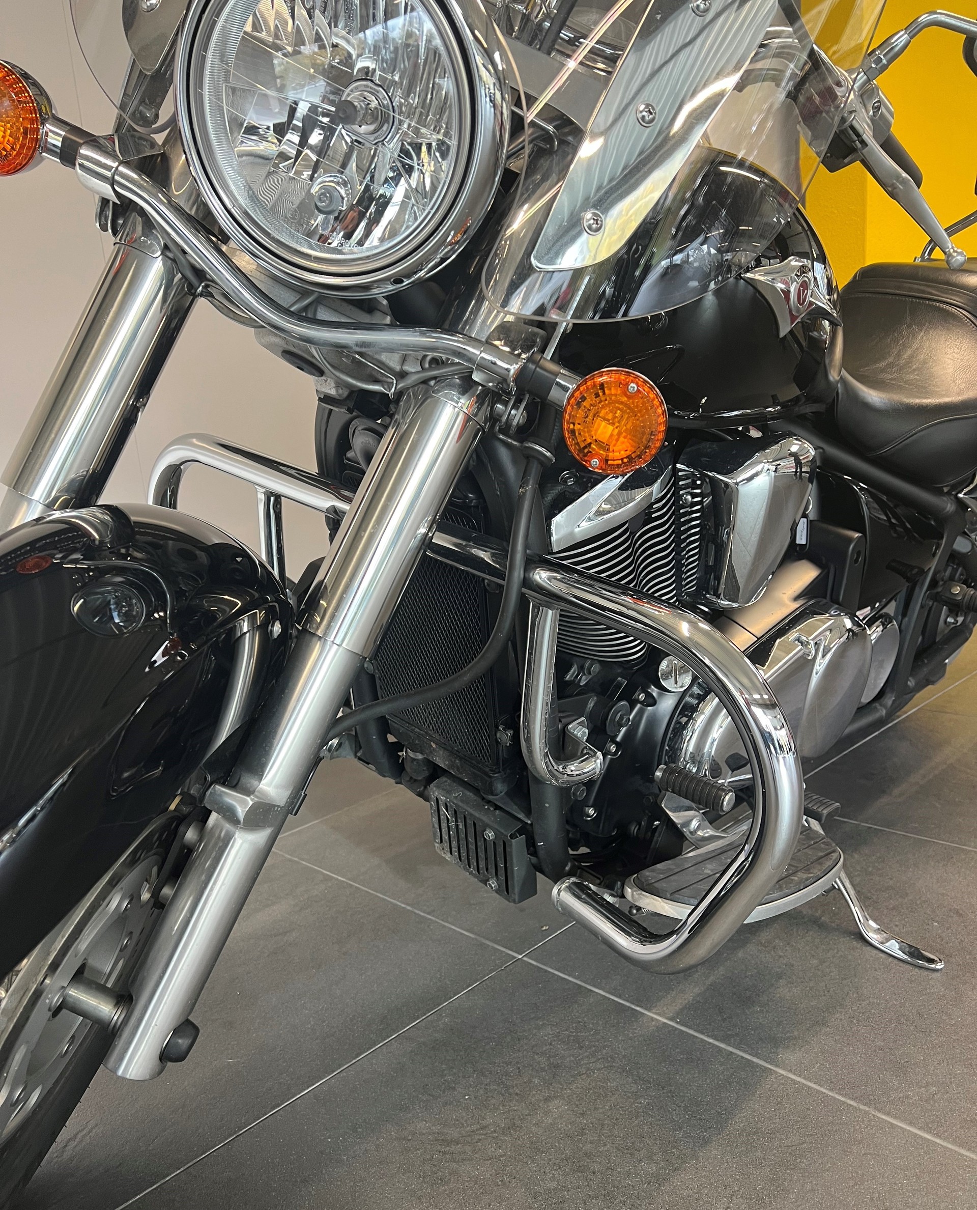 KAWASAKI VN 900 Classic-image-2